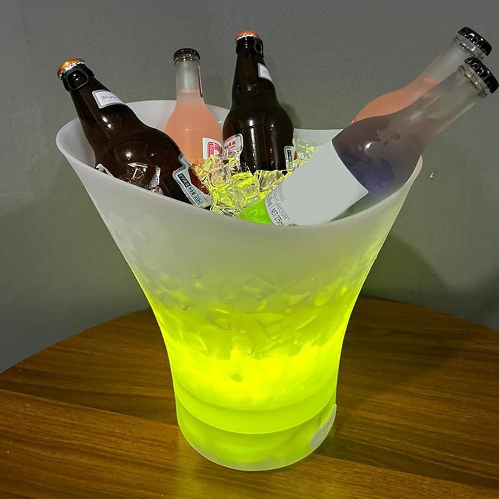 SECCHIELLO DEL GHIACCIO LUCI A LED DA 7LT SECCHIO REFRIGERANTE BEVANDE RICARICA TIPO C in Portaghiaccio Trade Shop italia - Napoli, commercioVirtuoso.it