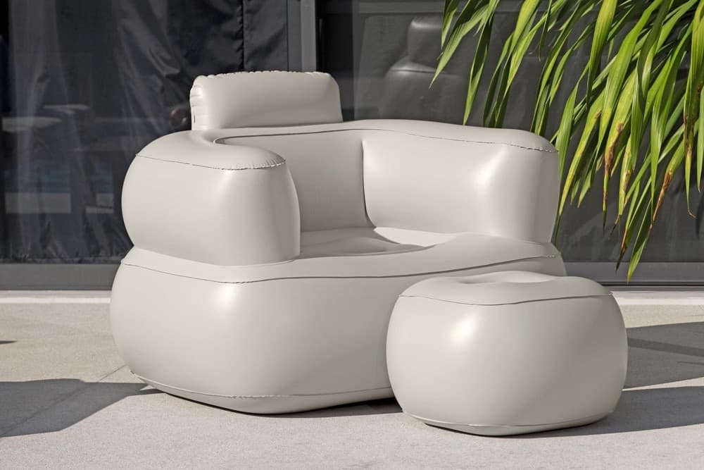 POLTRONA GONFIABILE RELAX COMFORT CON BRACCIOLI POUF POGGIAPIEDI COMFI CUBE 107X99X80CM in Poltrone sacco Trade Shop italia - Napoli, commercioVirtuoso.it