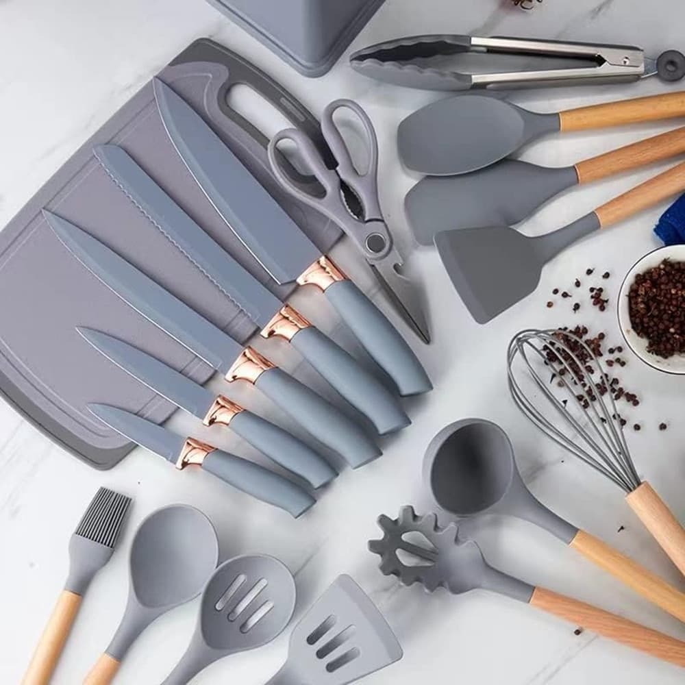 SET DI UTENSILI COLTELLI DA CUCINA DA CHEF DA 19 PEZZI IN SILICONE CON MANICO IN LEGNO in Set di coltelli da cucina Trade Shop italia - Napoli, commercioVirtuoso.it