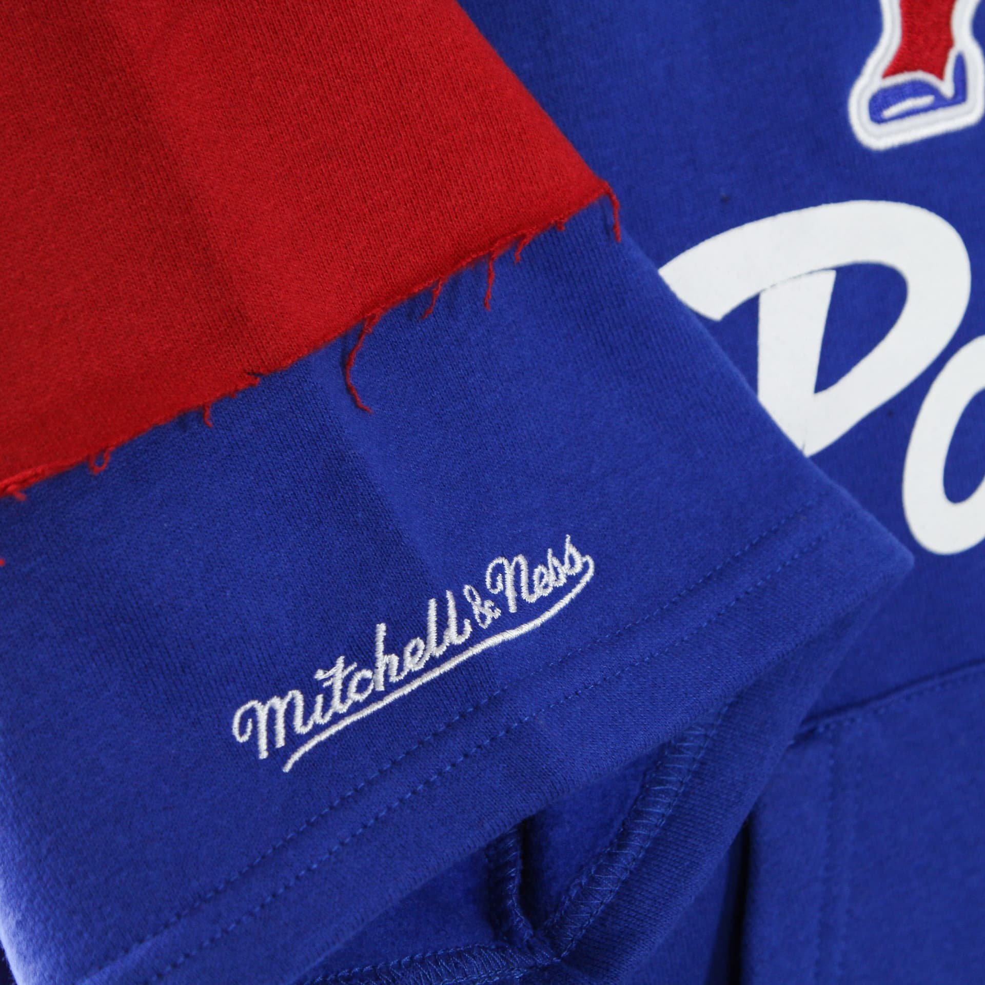 MITCHELL &amp; NESS Felpa Cappuccio Manica Corta Uomo Nfl Fleece Hoodie Neepat Royal Blue da uomo in Felpe con cappuccio Drestige - Casamassima, commercioVirtuoso.it