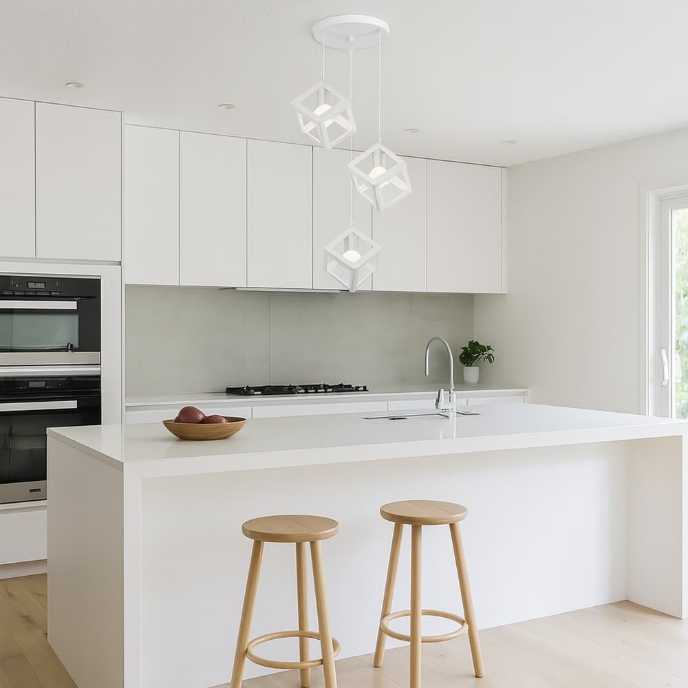 LAMPADARIO DA SOFFITTO A SOSPENSIONE 3 CUBI 3D STILE GEOMETRICO ATTACCO E27 IP20 LP-47 in Lampade a sospensione Trade Shop italia - Napoli, commercioVirtuoso.it