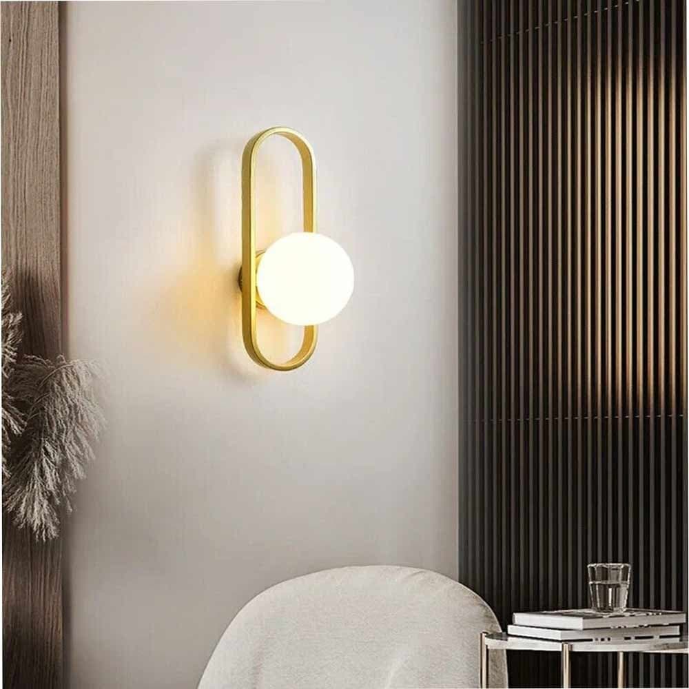 APPLIQUE DA PARETE MINIMALISTA LAMPADA DA MURO IN METALLO BRONZO CON SFERA VETRO G9 AQ47 in Applique Trade Shop italia - Napoli, commercioVirtuoso.it