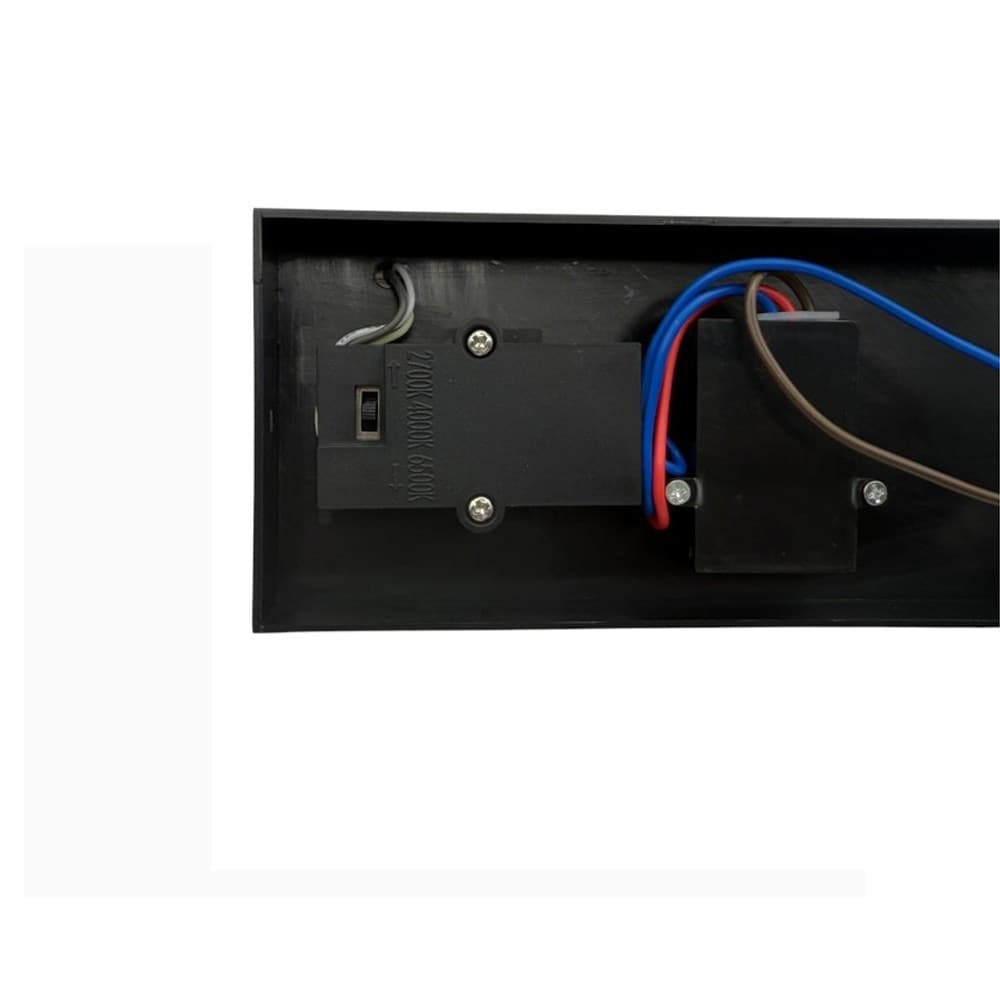 APPLIQUE PER ESTERNO 10 W CON SENSORE PIR DI MOVIMENTO TECNOLOGIA CCT IP54 SS-ESA-013C in Lampade da parete Trade Shop italia - Napoli, commercioVirtuoso.it