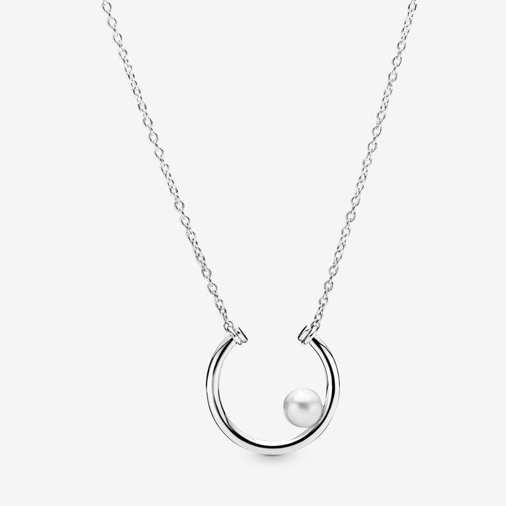 Pandora Collana Cerchio decorata con perla coltivata d’acqua dolce in Collane Alba Gioielli - Casoria, commercioVirtuoso.it
