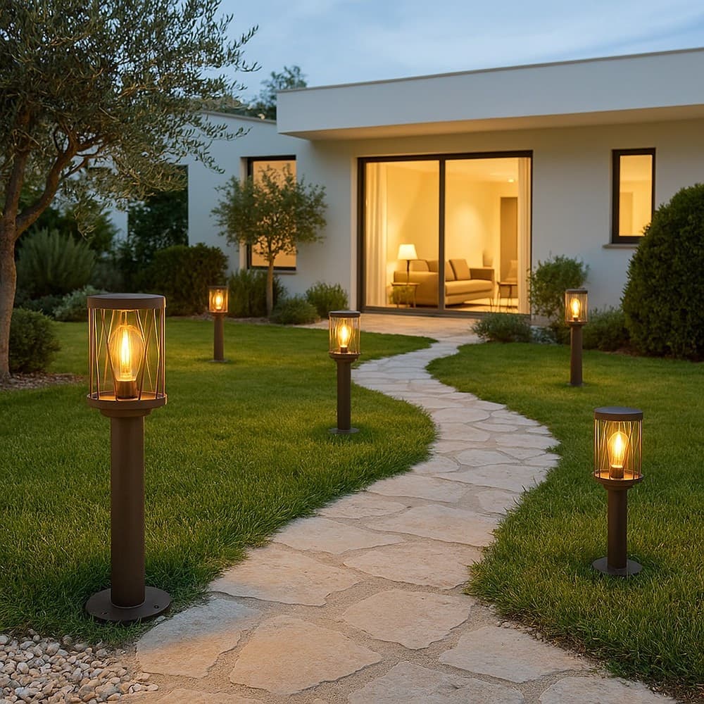 LAMPIONCINO DA ESTERNO IN ALLUMINIO ROSSO RUGGINE DA GIARDINO MODERNO E27 IP44 PT-01 in Luci per sentieri Trade Shop italia - Napoli, commercioVirtuoso.it