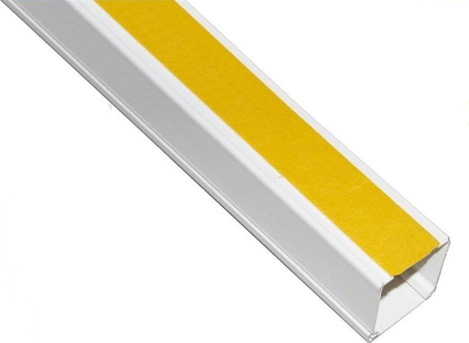 10 PZ PROFILI CANALINA PASSACAVI CON BIADESIVO IN PVC COLORE BIANCO 2MT 24.5X15.5MM in Canaline fili elettrici Trade Shop italia - Napoli, commercioVirtuoso.it