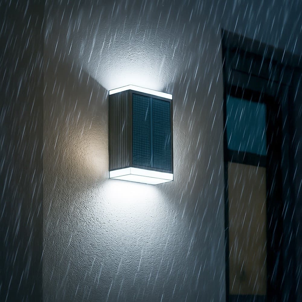 APPLIQUE SOLARE 2 WATT DOPPIA EMISSIONE DI LUCE TECNOLOGIA CCT SWITCH IP54 YH0630-3C in Lampade da parete Trade Shop italia - Napoli, commercioVirtuoso.it