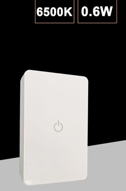 LUCE NOTTURNA A 4 LED CON DOPPIA EMISSIONE LUCE CON INTERRUTTORE TOUCH 0.6W XGCMD-002 in Luci notturne per bambini Trade Shop italia - Napoli, commercioVirtuoso.it