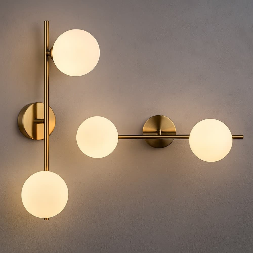 APPLIQUE DA PARETE STRUTTURA IN METALLO BRONZO MINIMAL CON ATTACCO G9 2 SFERE OPACHE AQ41 in Applique Trade Shop italia - Napoli, commercioVirtuoso.it
