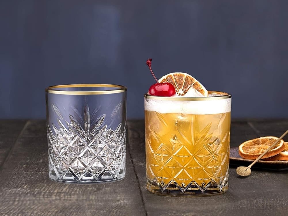 SET 4PZ BICCHIERE IN VETRO DESIGN ELEGANTE CON BORDINO DORATO 34,5CL PER WHISKY COCKTAIL in Calici da vino Trade Shop italia - Napoli, commercioVirtuoso.it