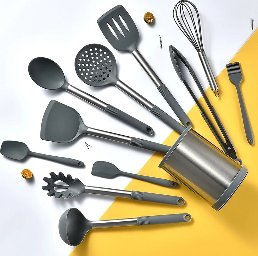 SET 12PZ UTENSILI DA CUCINA MESTOLI IN SILICONE ACCIAIO ANTIADERENTE PORTAPOSATE GIREVOLE in Spatole Trade Shop italia - Napoli, commercioVirtuoso.it