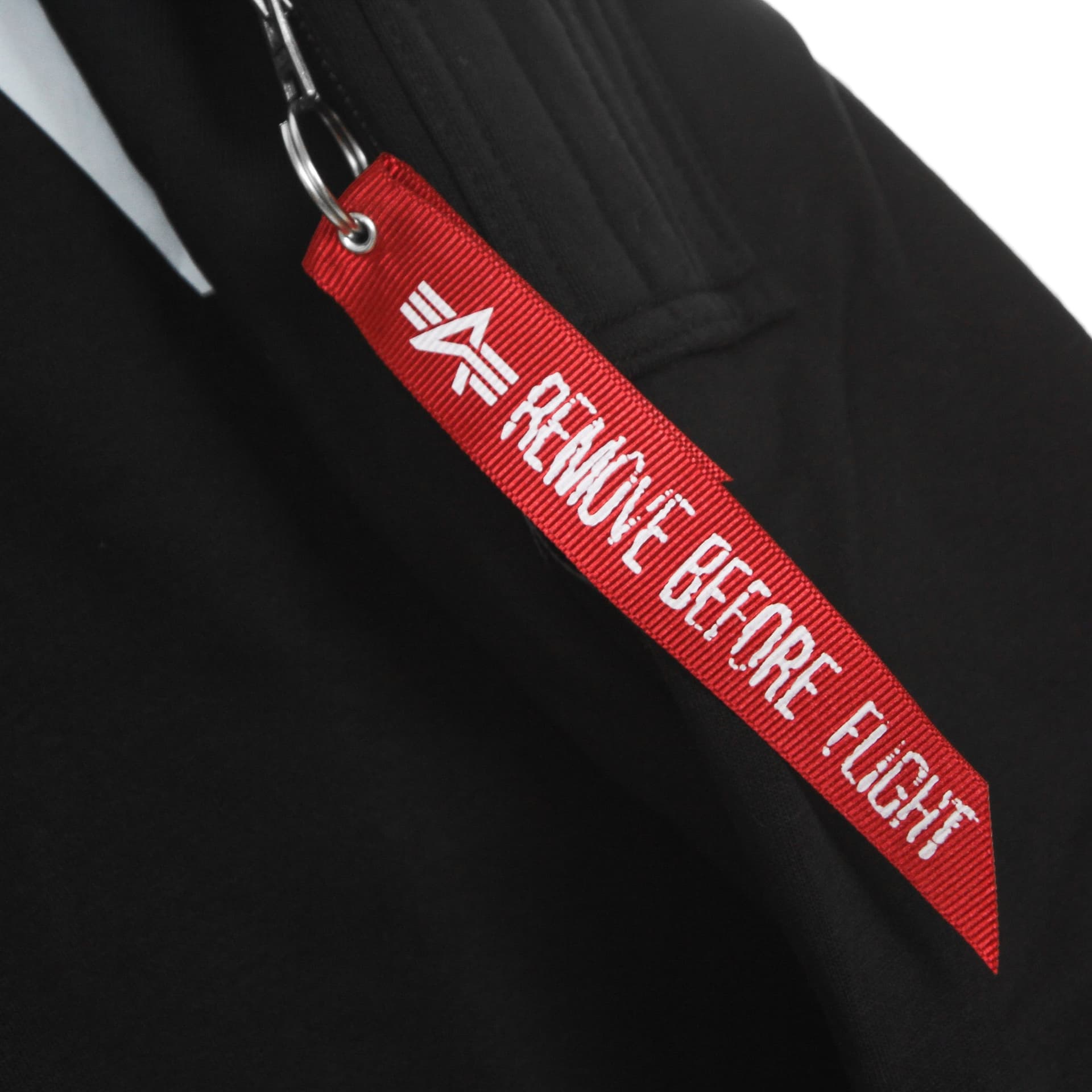 ALPHA INDUSTRIES Felpa Girocollo Uomo Nasa Reflective Sweater Black da uomo in Felpe con cappuccio Drestige - Casamassima, commercioVirtuoso.it