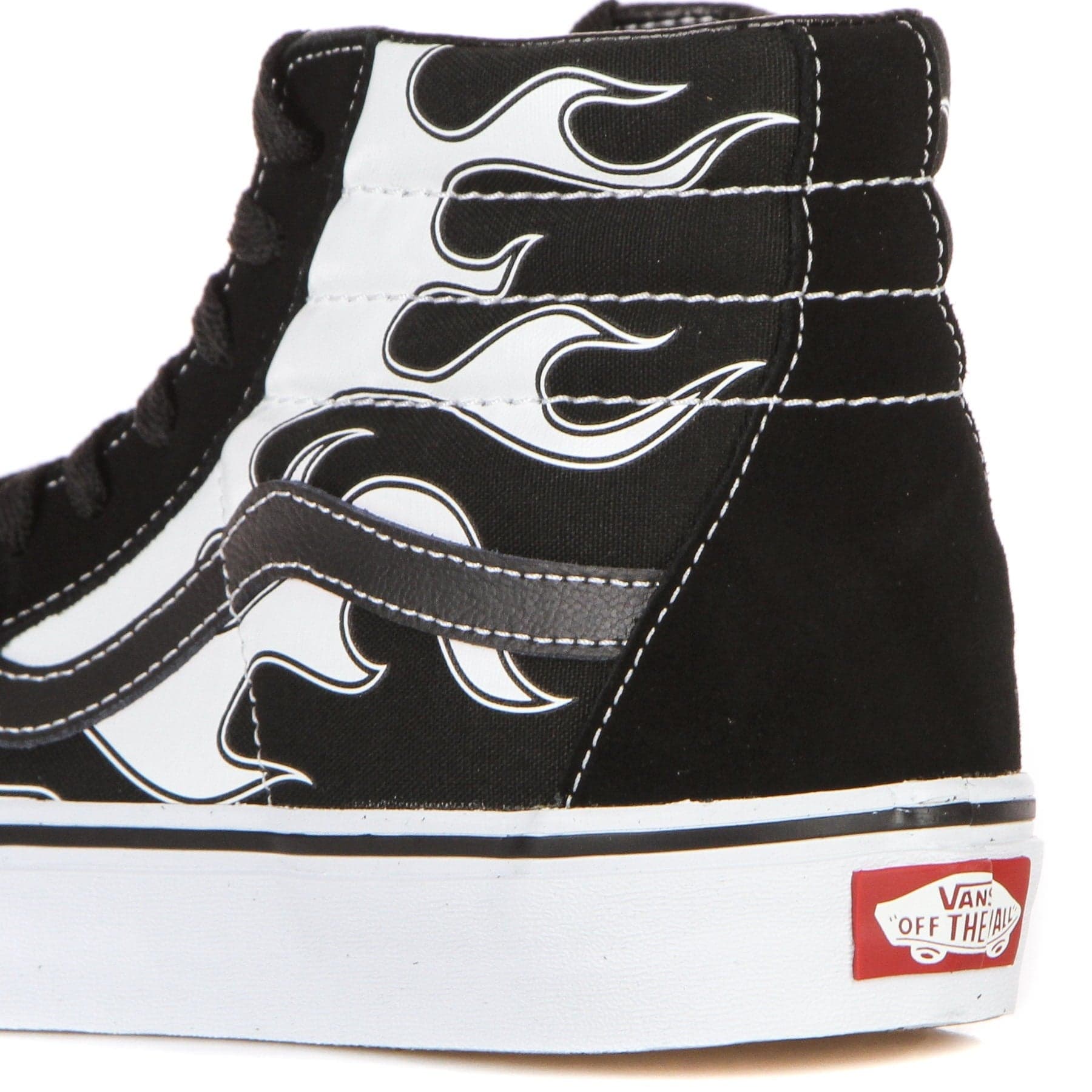 VANS Scarpa Alta Uomo Sk8-hi (flame) Black/white da uomo in Scarpe da Skateboard da uomo Drestige - Casamassima, commercioVirtuoso.it