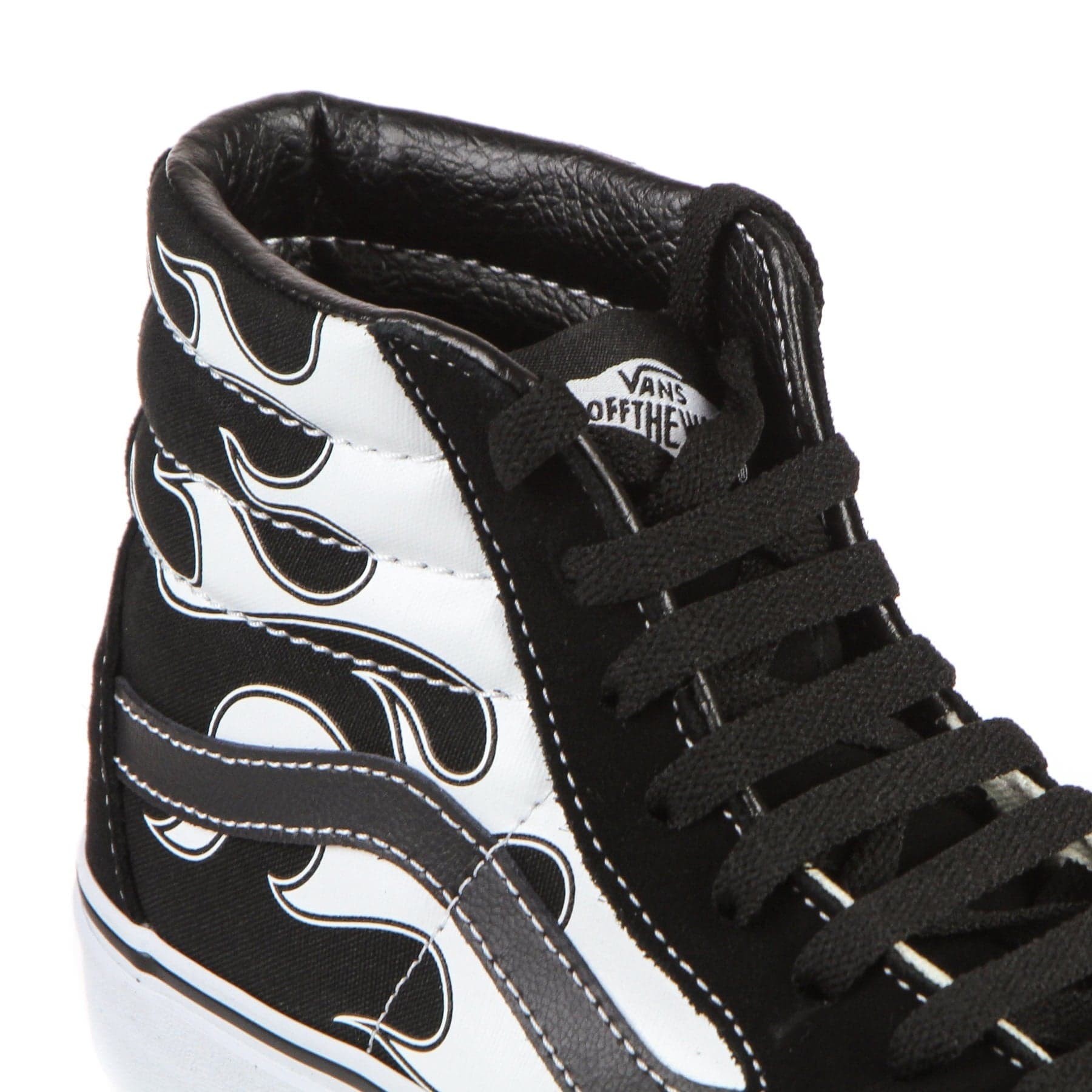 VANS Scarpa Alta Uomo Sk8-hi (flame) Black/white da uomo in Scarpe da Skateboard da uomo Drestige - Casamassima, commercioVirtuoso.it