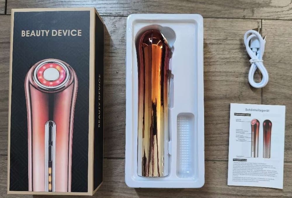 DISPOSITIVO ANTIRUGHE LIFTING FACCIALE RIVITALIZZA RASSODA SCHIARISCE VISO USB PORTATILE in Apparecchi per tonificare e per pulizia viso Trade Shop italia - Napoli, commercioVirtuoso.it