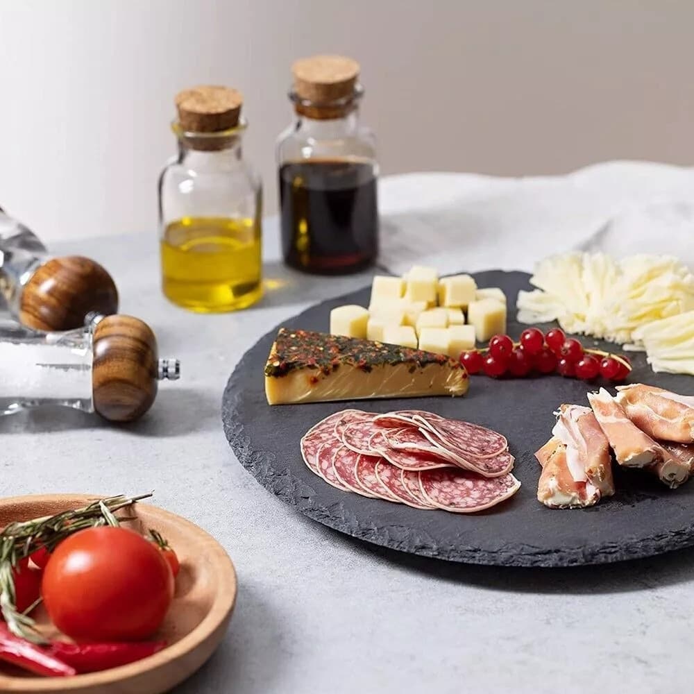 VASSOIO TONDO IN ARDESIA GIREVOLE TAGLIERE NERO Ø30CM PIETRA NATURALE DA SUSHI RISTORANTE in Piatti da portata Trade Shop italia - Napoli, commercioVirtuoso.it