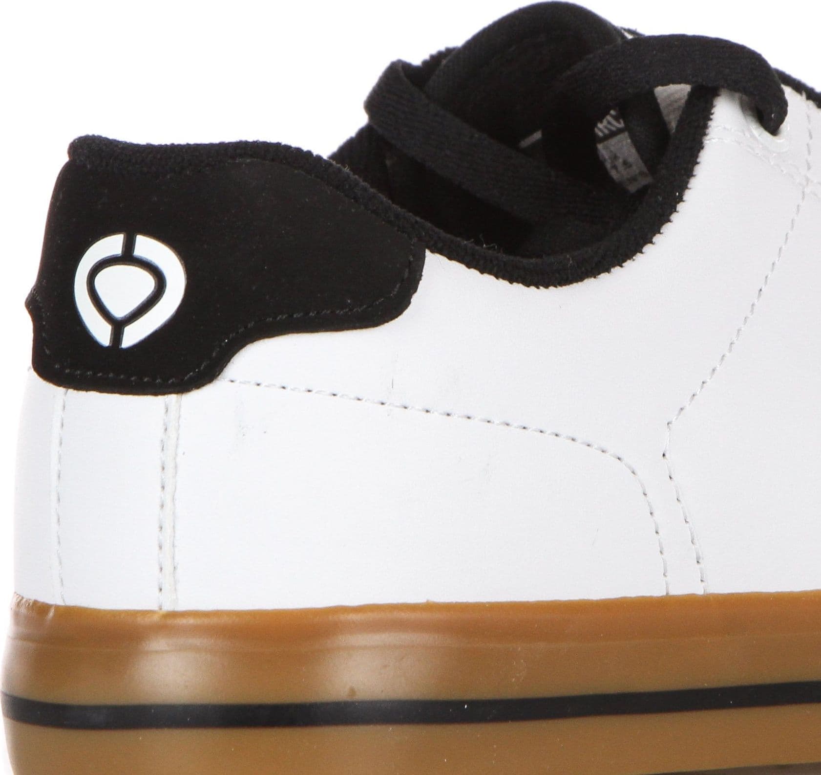C1RCA Scarpe Skate Uomo Lopez 50 Slim White/black/gum da uomo in Zoccoli e sabot Drestige - Casamassima, commercioVirtuoso.it