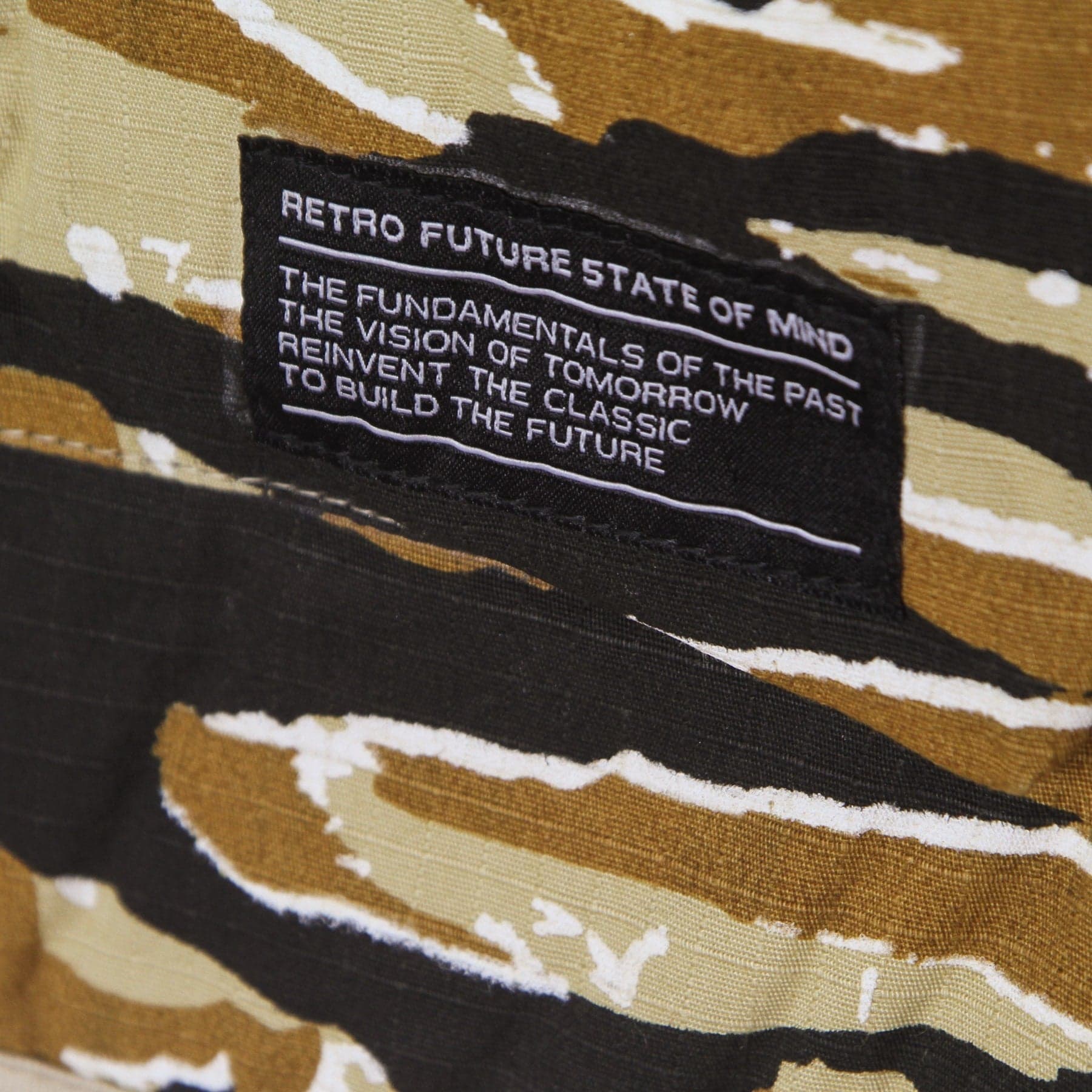 5TATE OF MIND Smanicato Uomo Retrofuture Vest Jacket Camouflage da uomo in Giubbotti Drestige - Casamassima, commercioVirtuoso.it