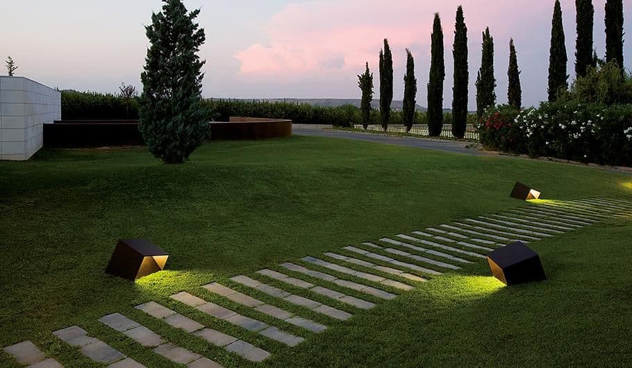 Vibia Break Lampada da terra per esterno in Lampade da terra Brilla Luce - Sarzana, commercioVirtuoso.it