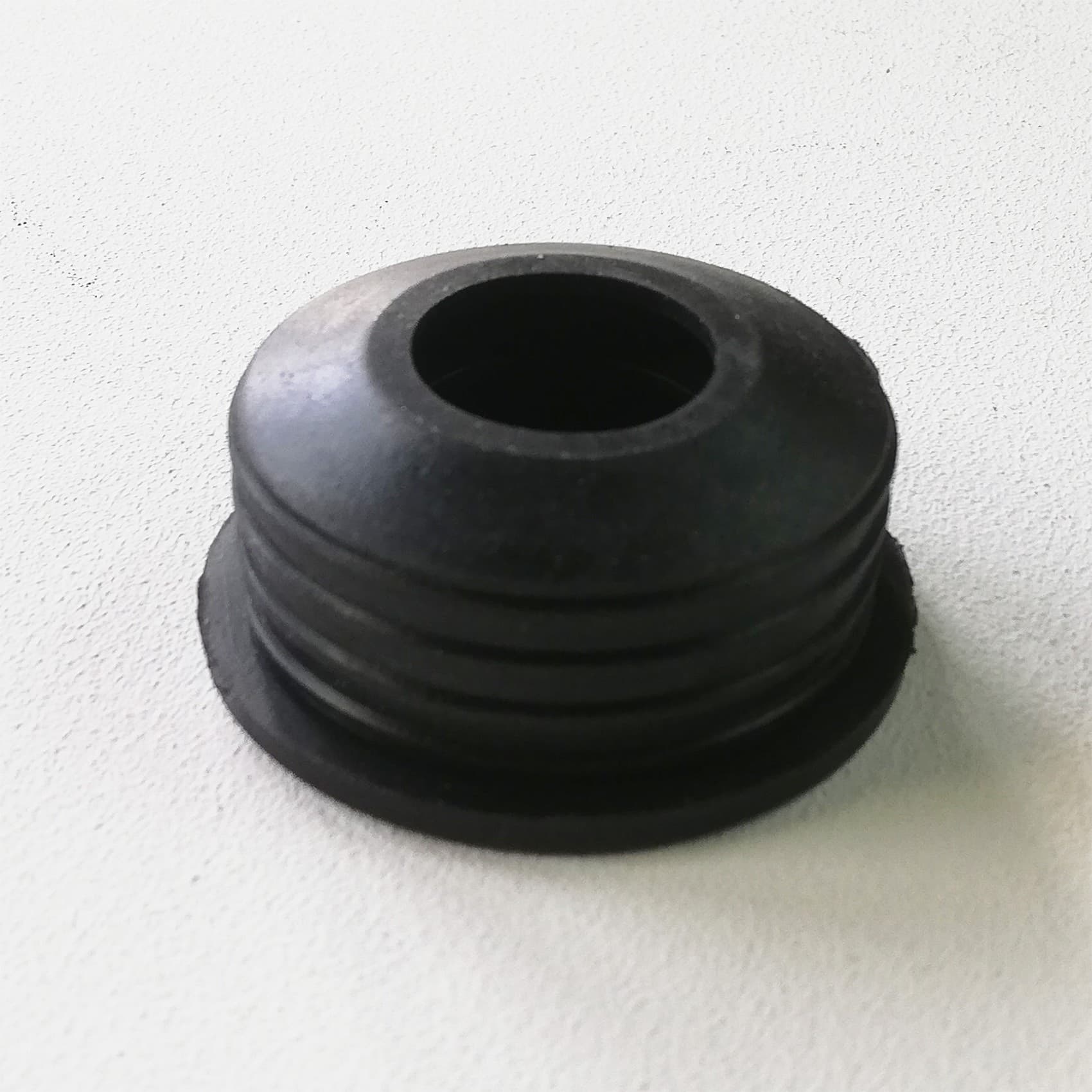 Guarnizione universale da 46 x 26-32mm morsetto per curva tecnica in Morsetti per tubi Aloiserw.com - Altomonte, commercioVirtuoso.it