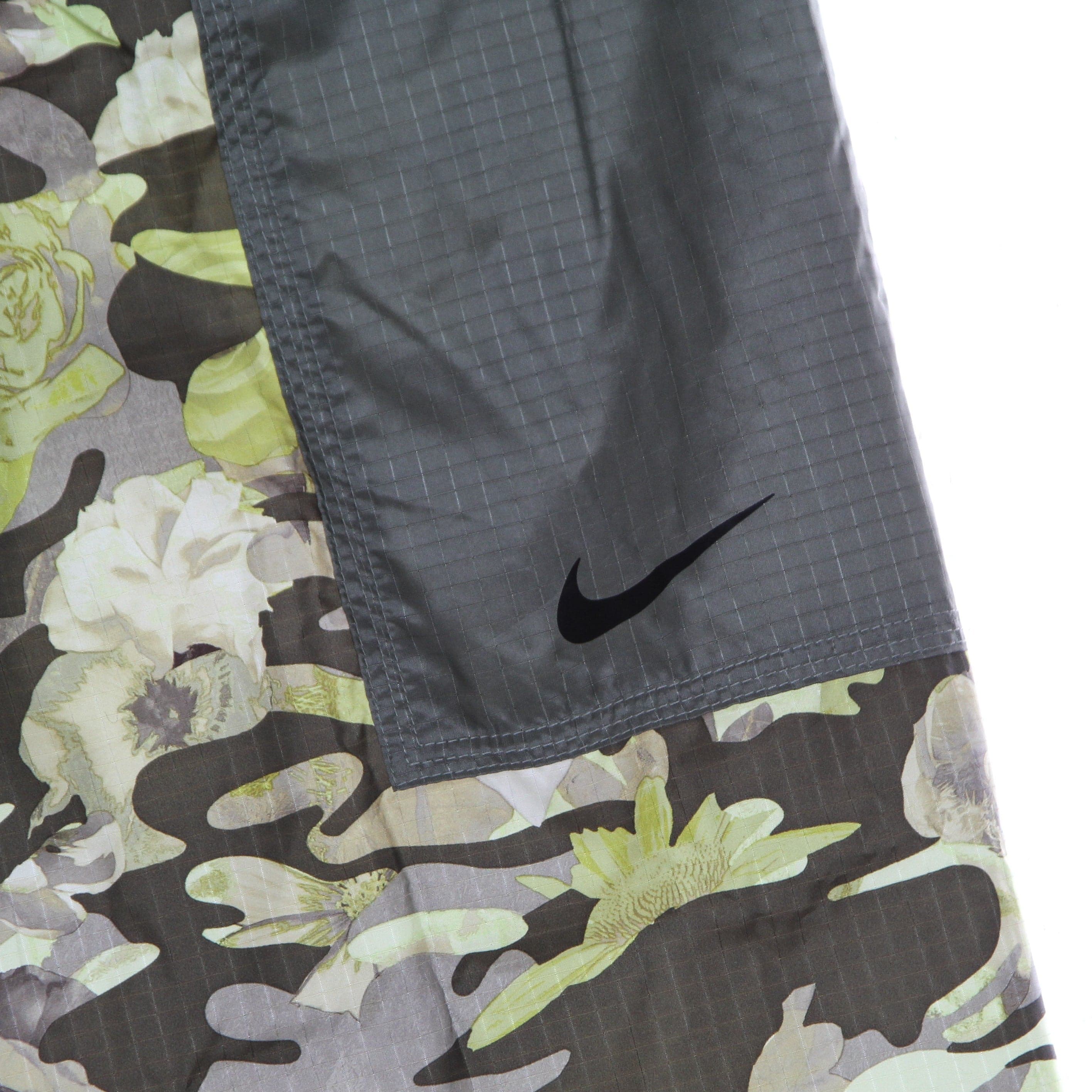 Nike Pantalone Tuta Donna W Woven Aop Mr Jogger P&amp; G Cargo Khaki/light Army/black da donna in Pantaloni sportivi Drestige - Casamassima, commercioVirtuoso.it