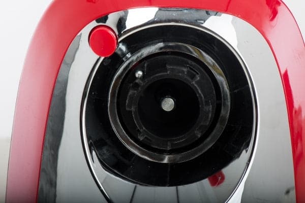 Passapomodoro "Skuizzi" con motore elettrico 600W 220V per passata in Passapomodoro elettrici e manuali La Zappa - Altamura, commercioVirtuoso.it