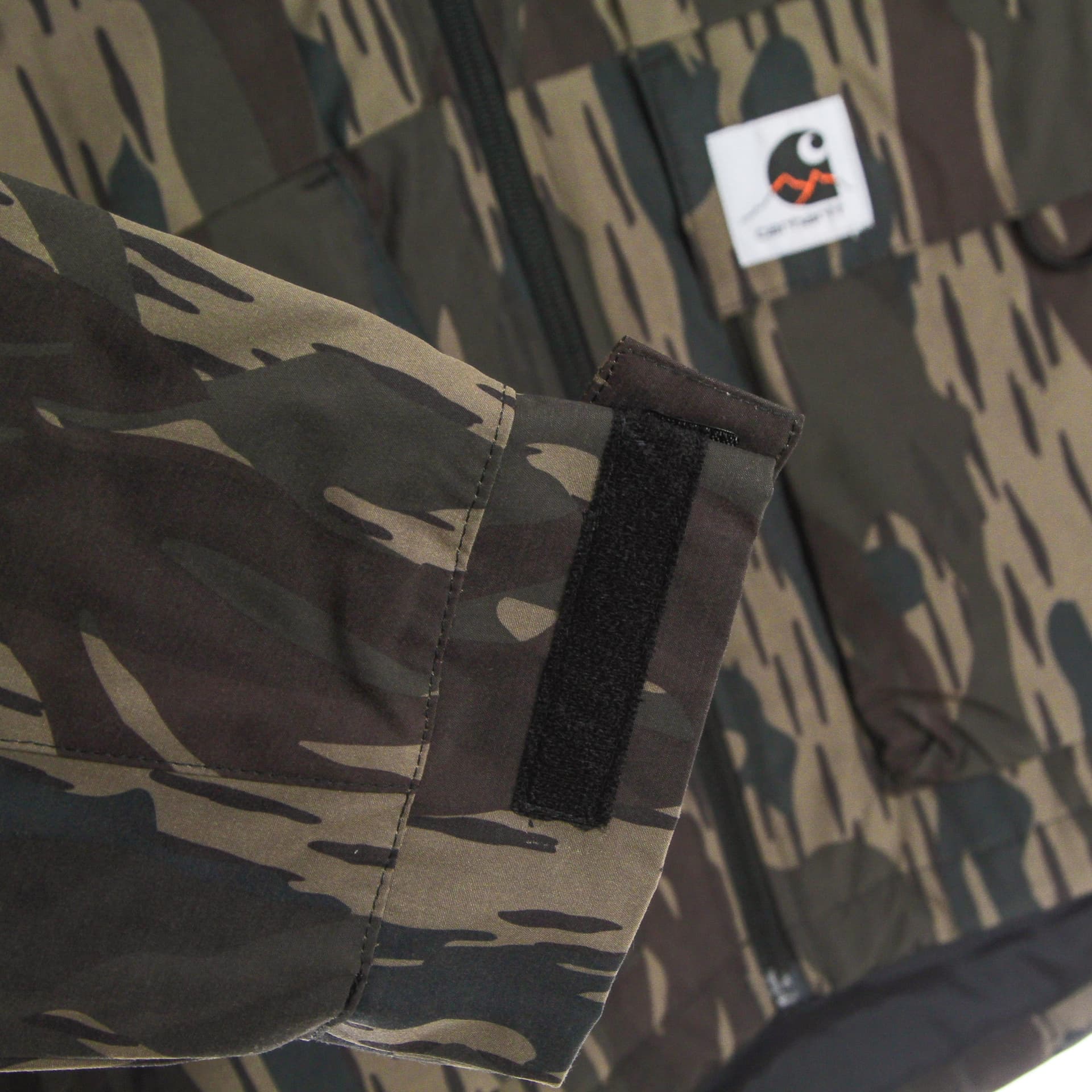 CARHARTT WIP Giaccone Uomo Bode Jacket Camo Unite da uomo in Giacche Drestige - Casamassima, commercioVirtuoso.it