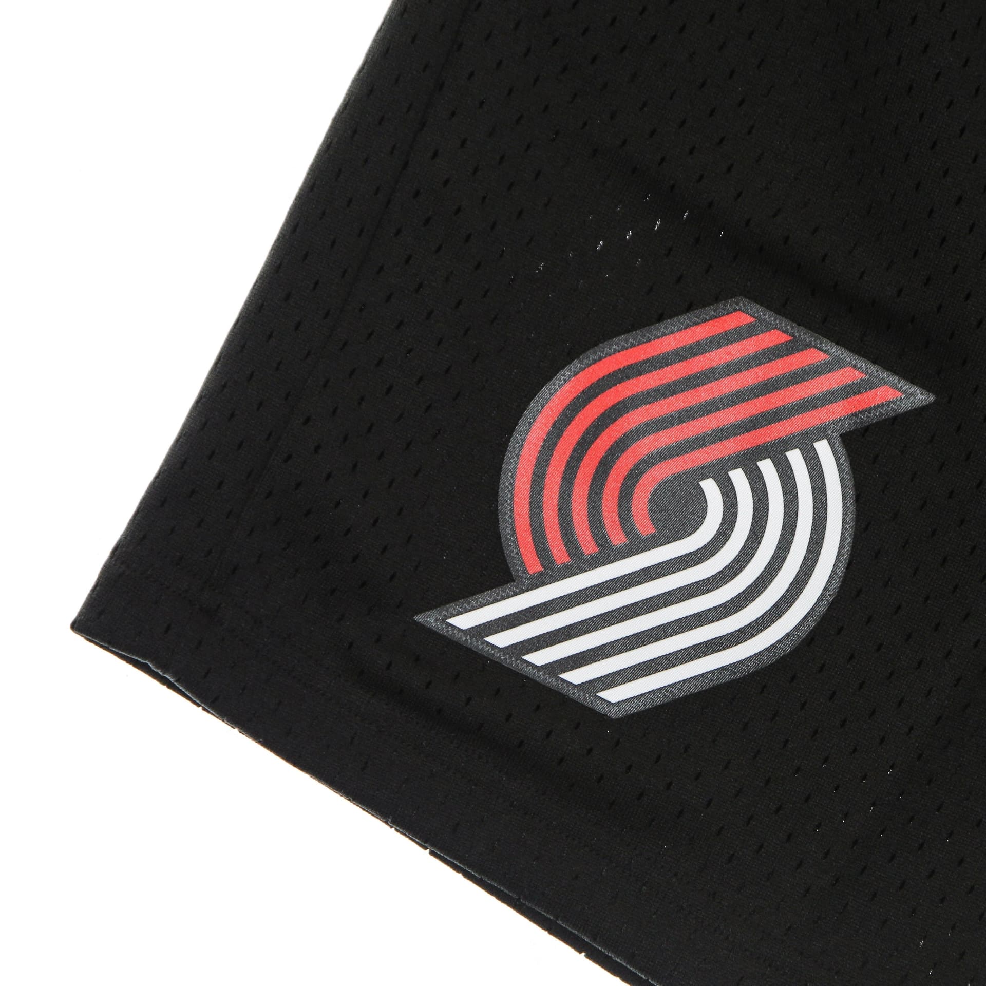 MITCHELL &amp; NESS Pantaloncino Basket Uomo Nba Swingman Shorts Hardwood Classics 1999-00 Porbla Original Team Colors da uomo in Pantaloncini sportivi Drestige - Casamassima, commercioVirtuoso.it