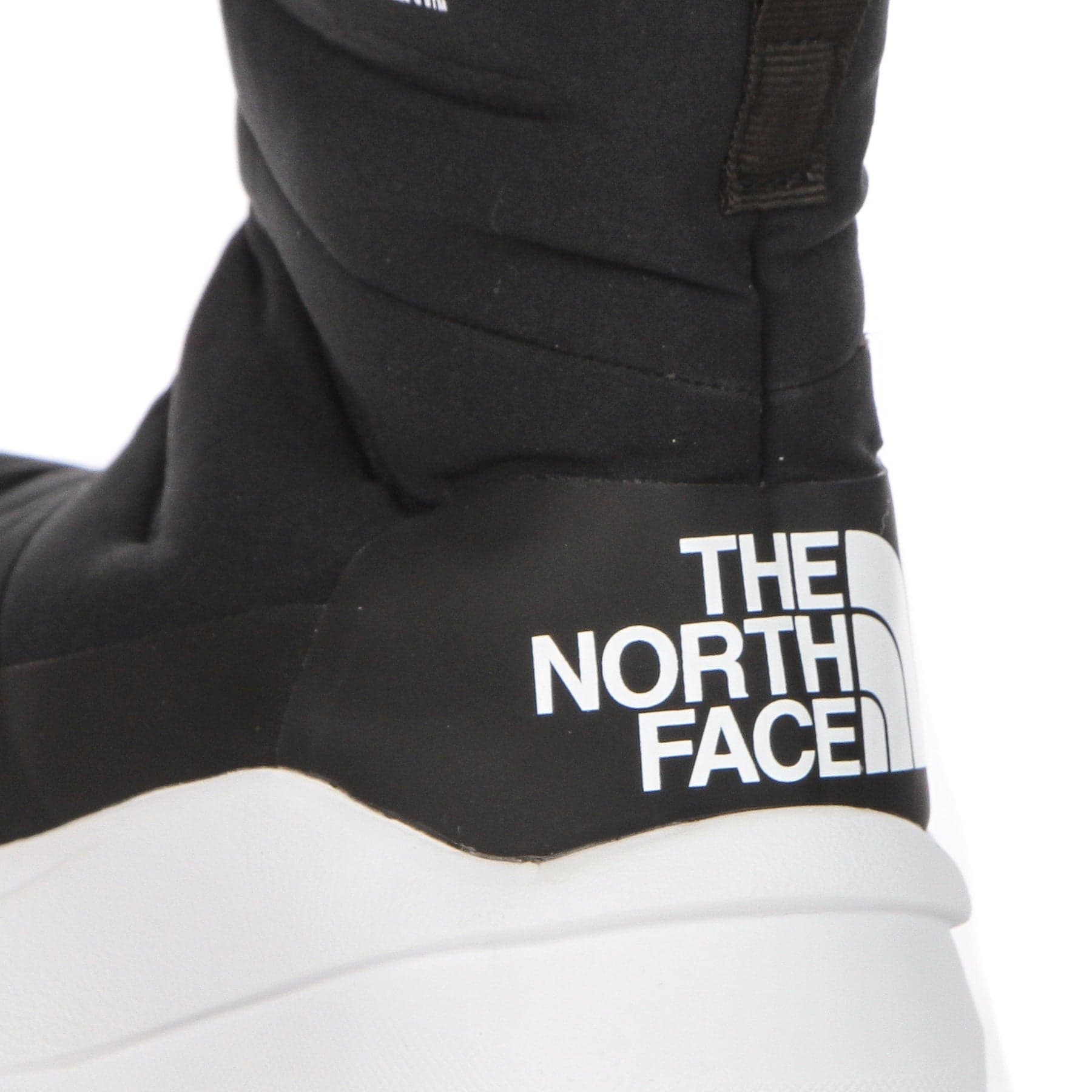 THE NORTH FACE Scarponcino Alto Donna W Nuptse Ii Boot Wp Black/white da donna in Stivali Drestige - Casamassima, commercioVirtuoso.it