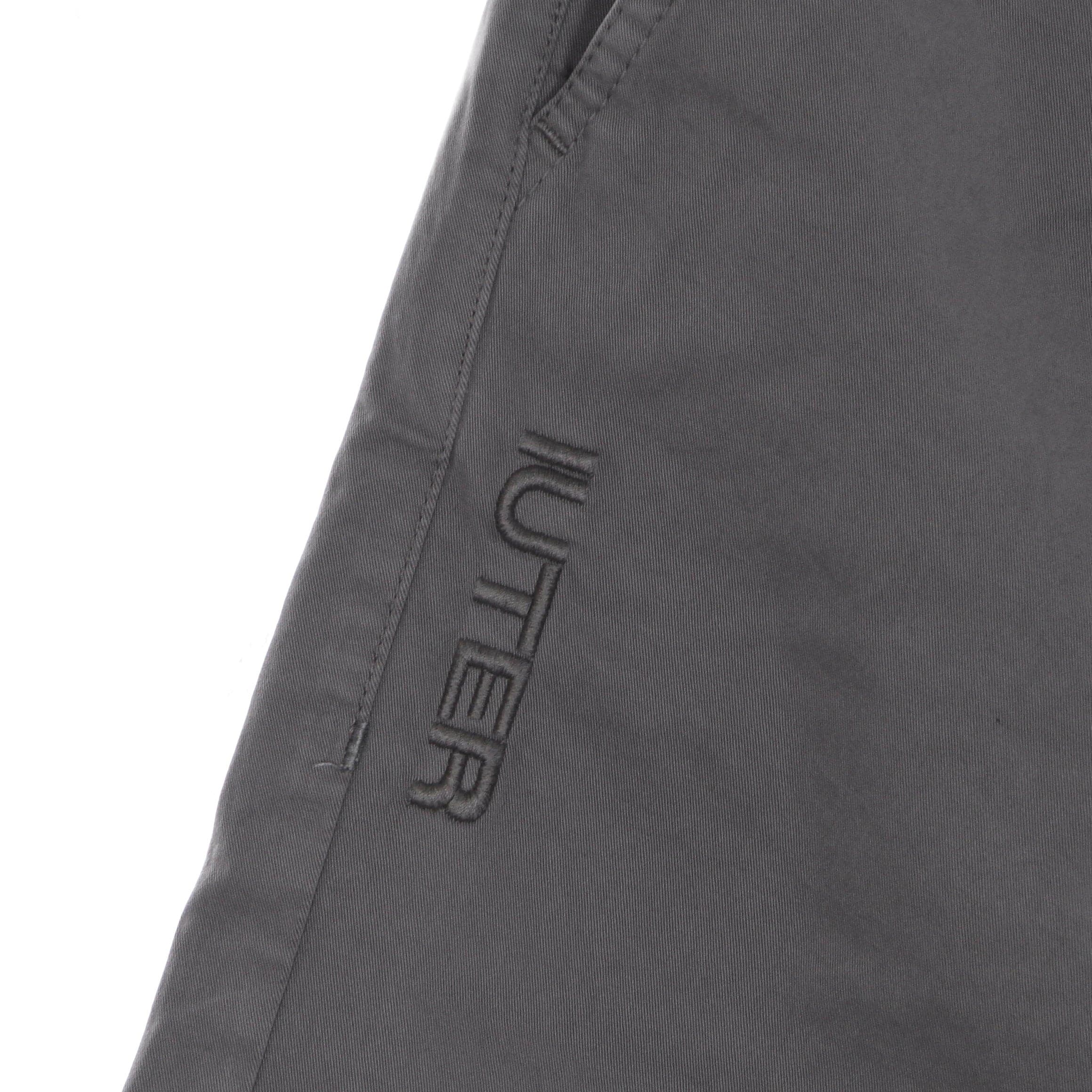 IUTER Pantalone Lungo Uomo Jogger Pant Dark Grey da uomo in Pantaloni Drestige - Casamassima, commercioVirtuoso.it