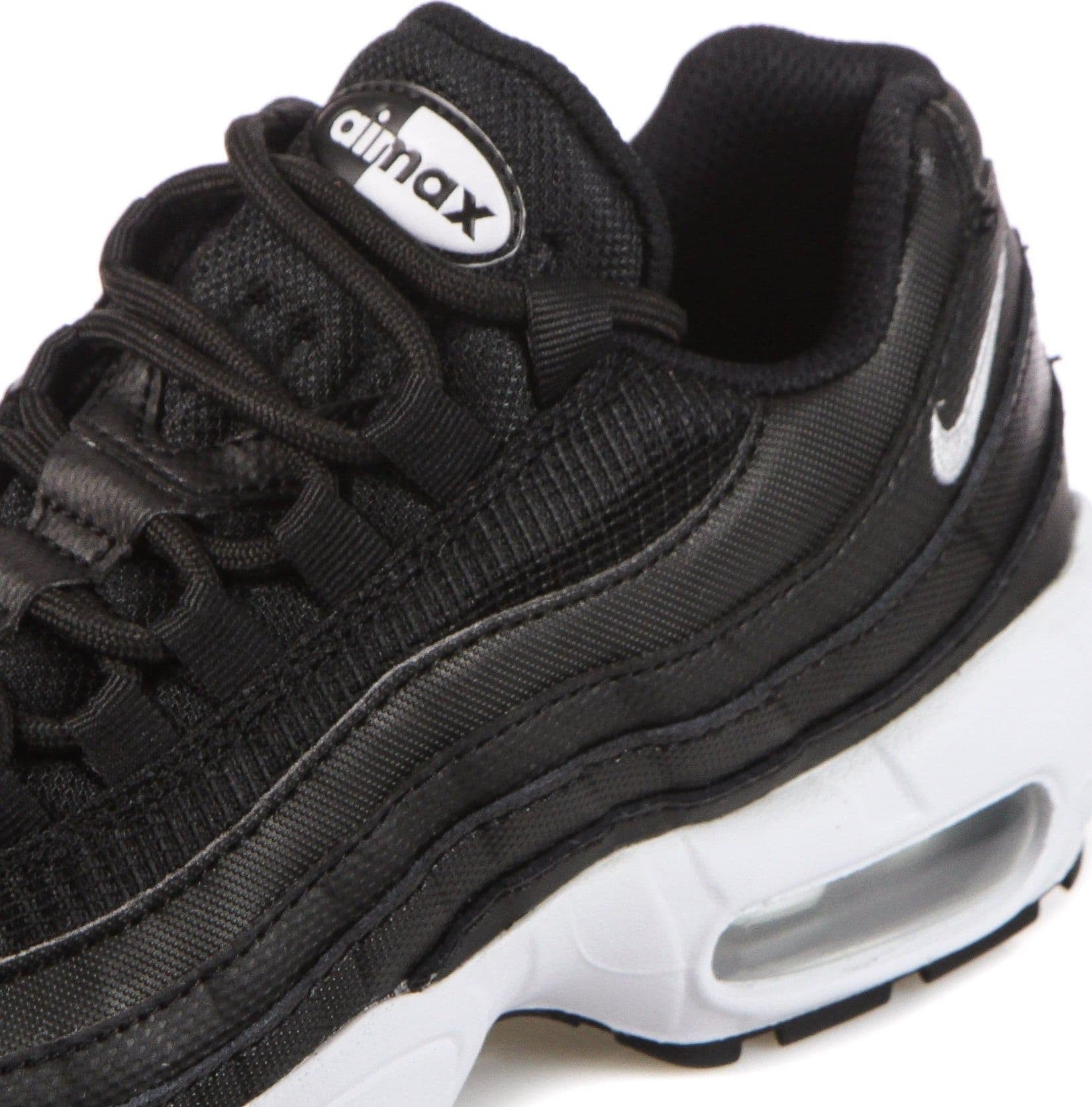 Nike Scarpa Bassa Donna W Air Max 95 Essential Black/white/black da donna in Sneaker casual Drestige - Casamassima, commercioVirtuoso.it
