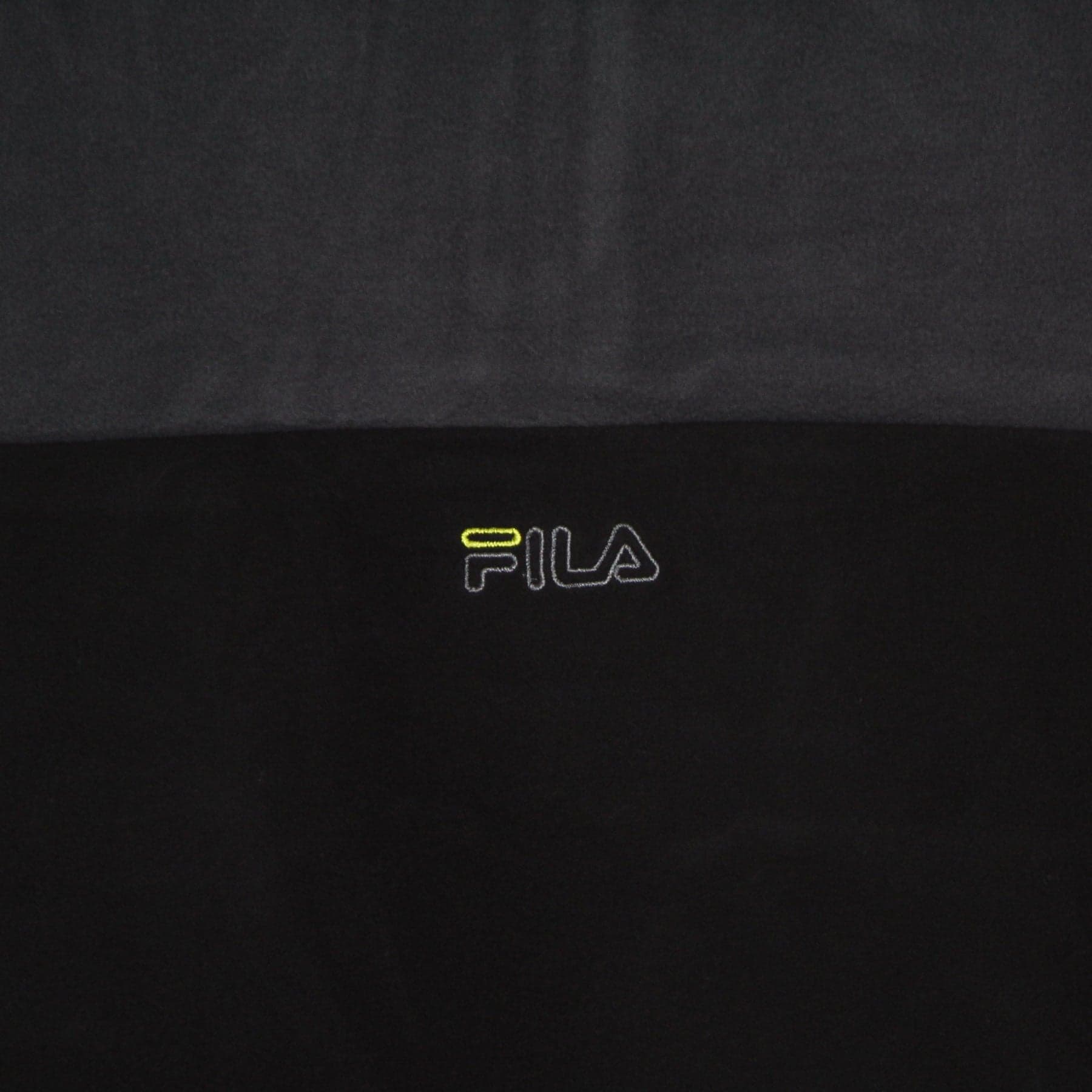 FILA Felpa Cappuccio Uomo Perry Fleece Half Zip Hoodie Black/asphalt/sulphur Spring da uomo in Felpe con cappuccio Drestige - Casamassima, commercioVirtuoso.it