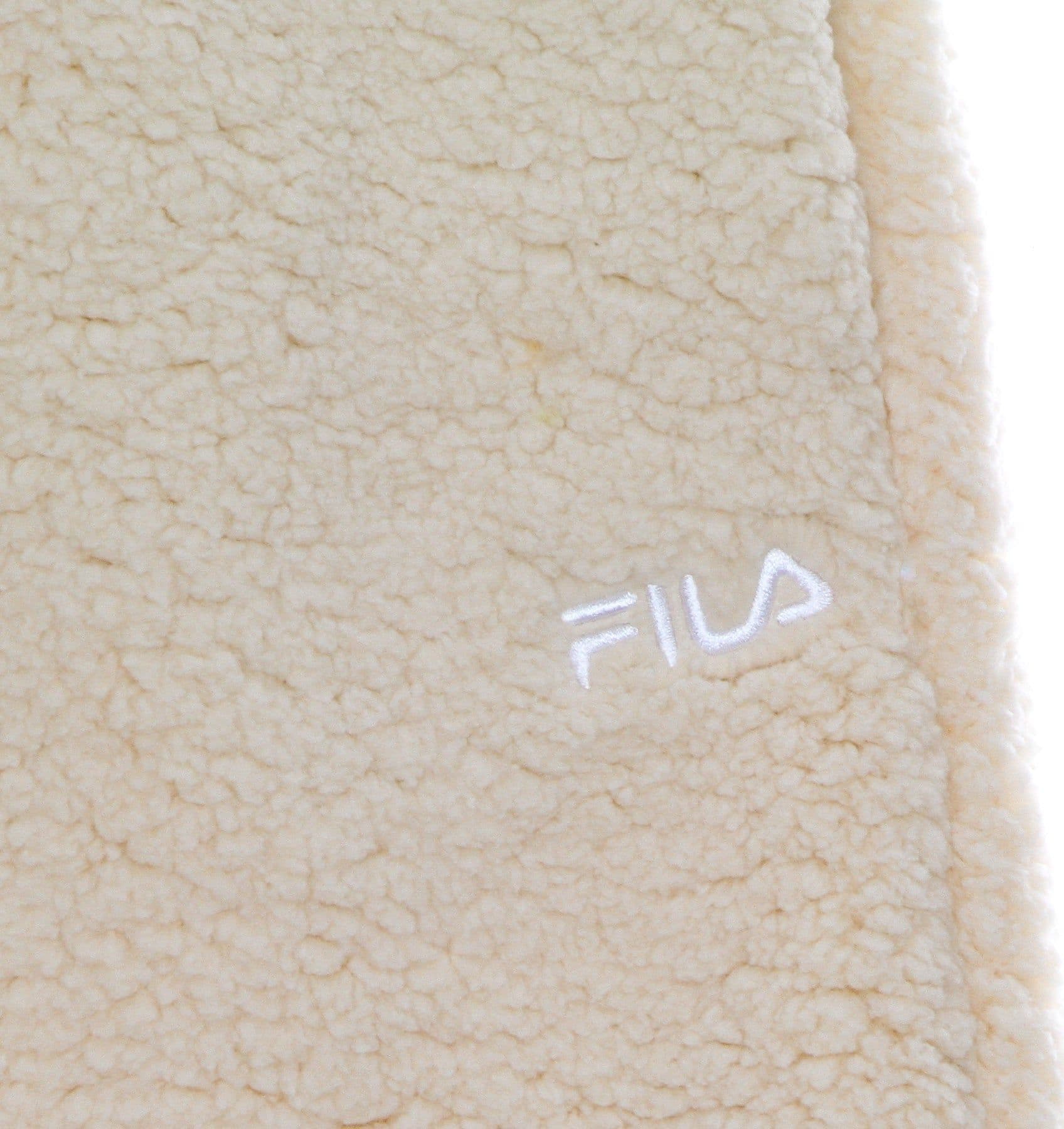 FILA Pantalone Tuta Felpato Donna Yule Sherpa Pants Brazilian Sand da donna in Pantaloni sportivi Drestige - Casamassima, commercioVirtuoso.it