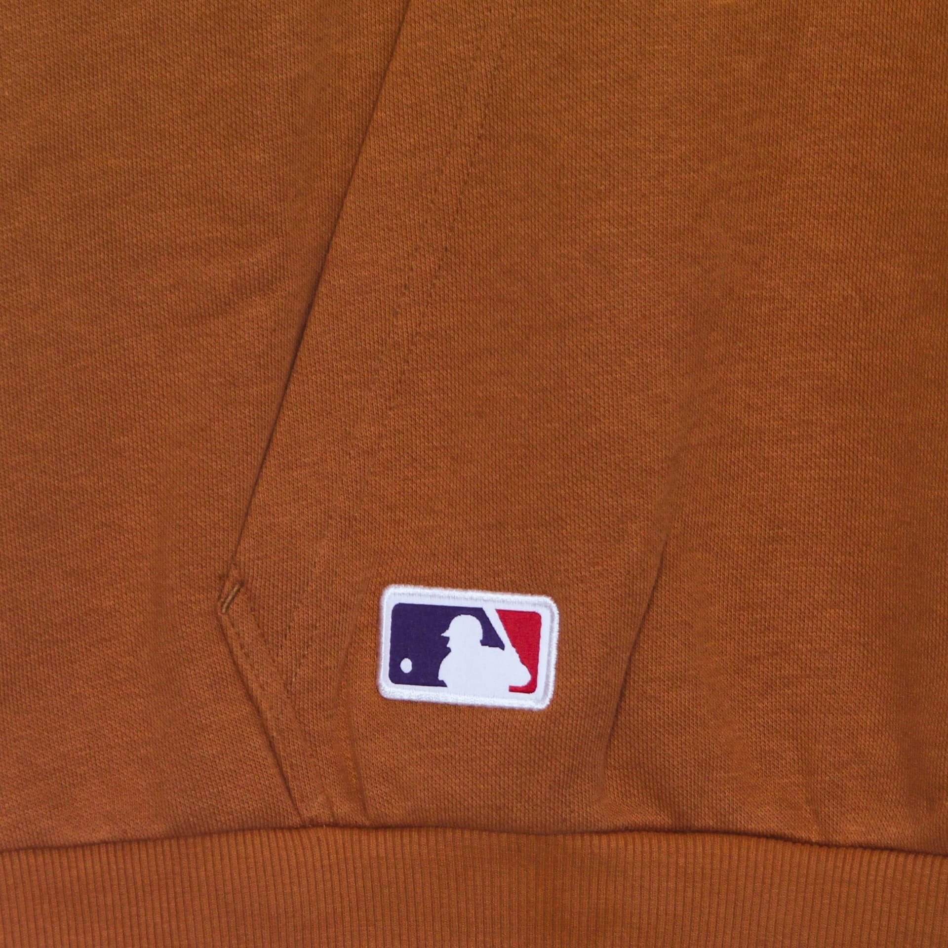 NEW ERA Felpa Cappuccio Uomo Mlb Left Chest Team Logo Hoody Neyyan Toffee/black da uomo in Felpe con cappuccio Drestige - Casamassima, commercioVirtuoso.it