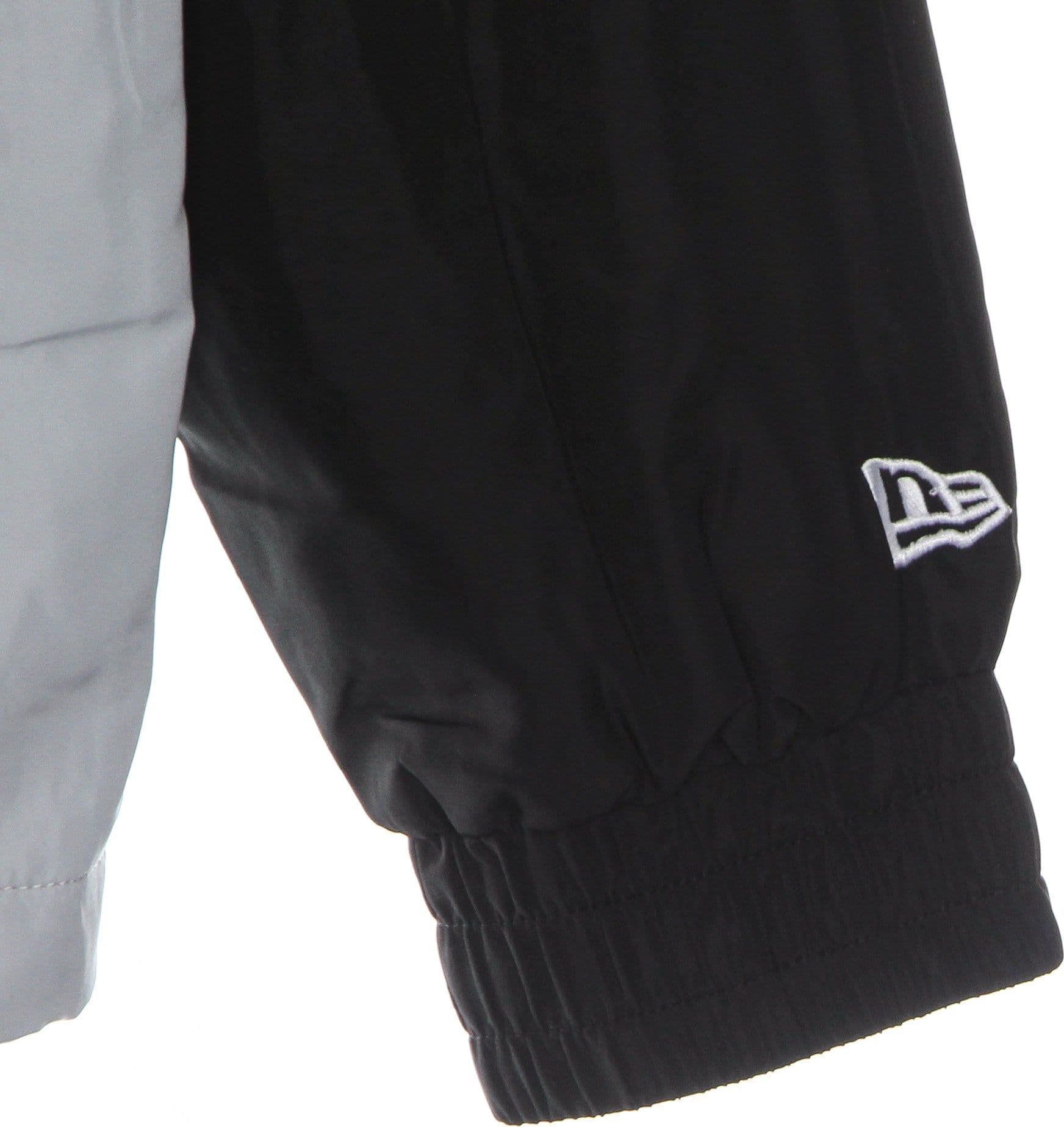 NEW ERA Giacca a Vento Infilabile Uomo Nfl Windbreaker Lasrai Black/dark Grey da uomo in Giacche Drestige - Casamassima, commercioVirtuoso.it