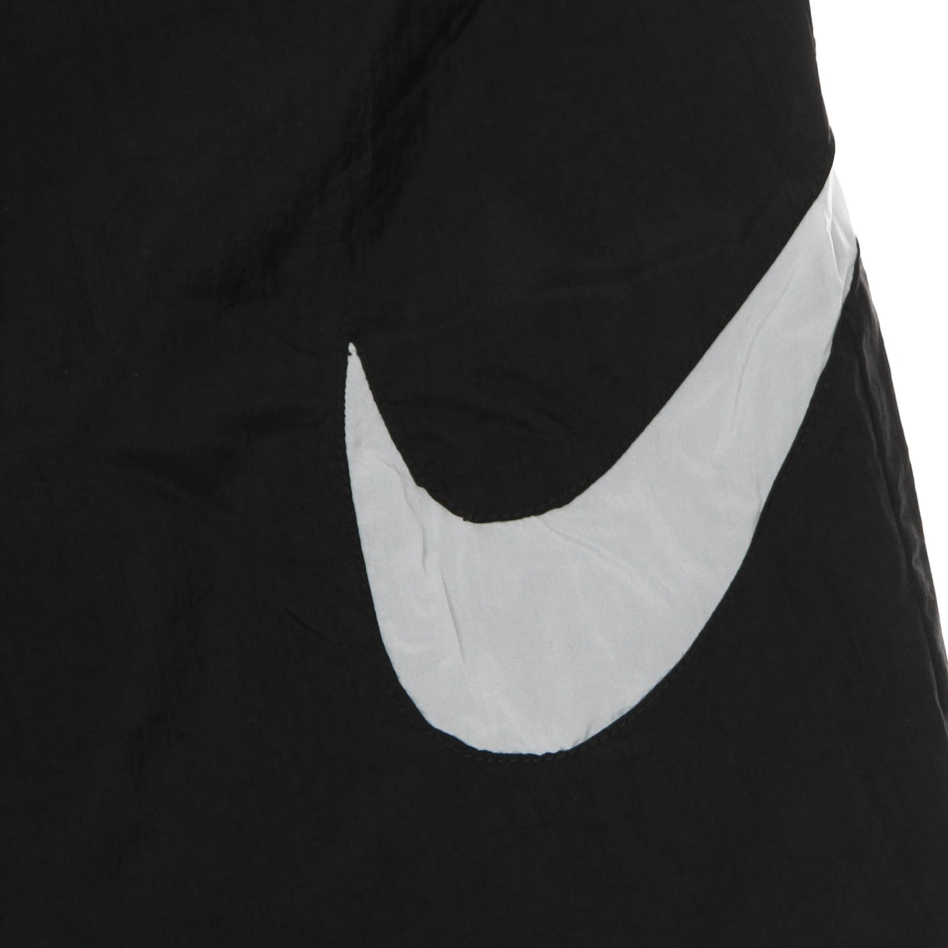 Nike Pantalone Tuta Donna Essential Woven Pant Hbr Black/white da donna in Pantaloni sportivi Drestige - Casamassima, commercioVirtuoso.it