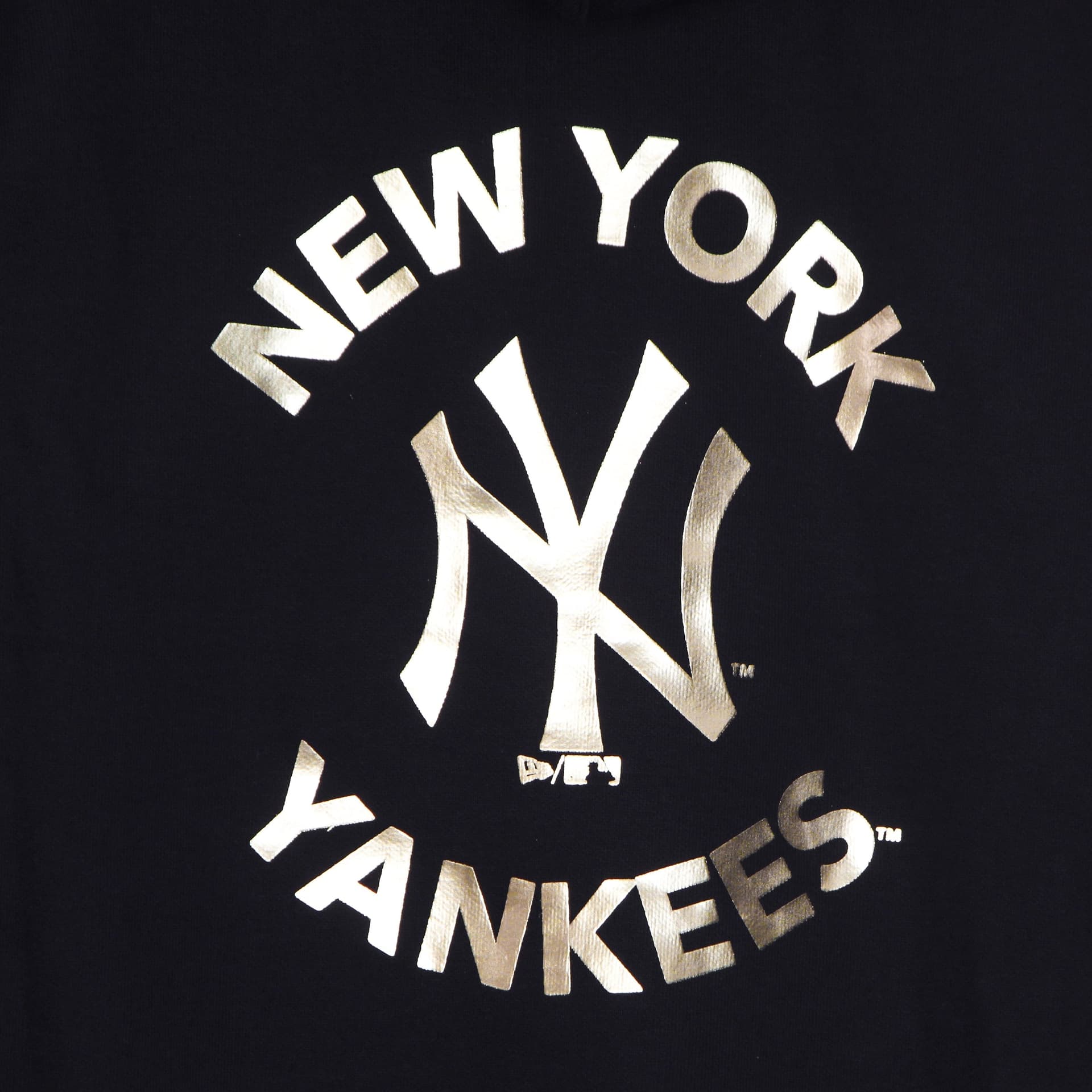 NEW ERA Felpa Cappuccio Uomo Mlb Team Logo Metallic Print Neyyan Black/gold da uomo in Felpe con cappuccio Drestige - Casamassima, commercioVirtuoso.it