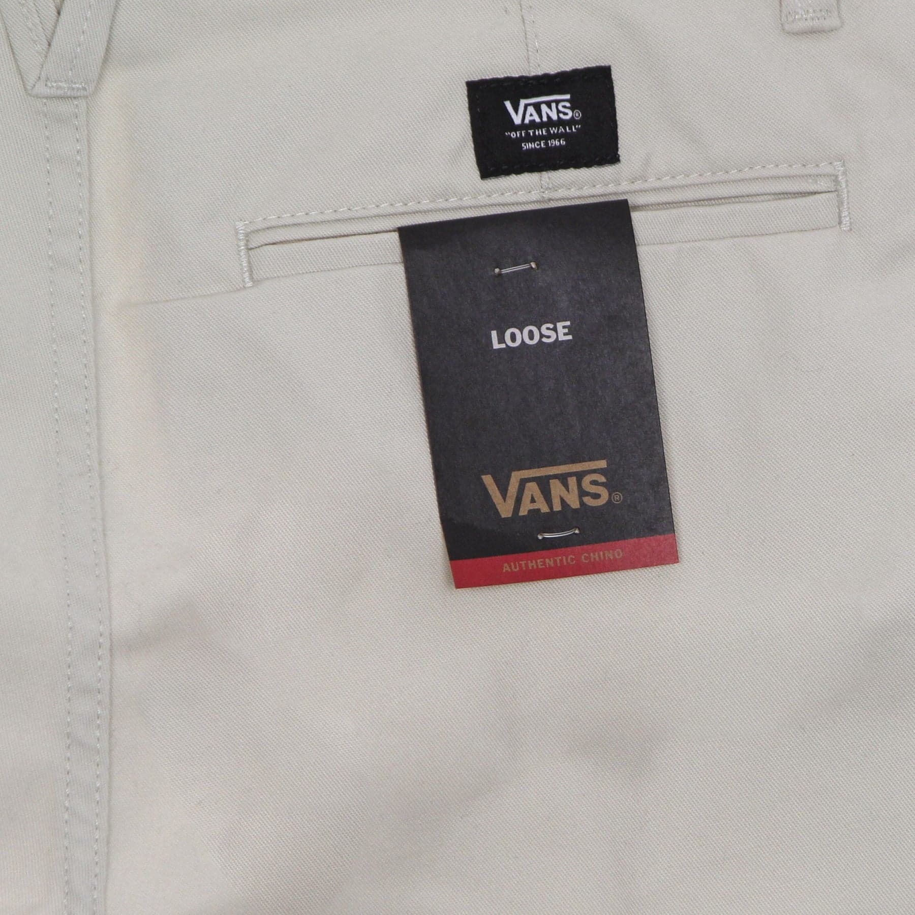 VANS Pantalone Lungo Uomo Authentic Chino Loose Pant Oatmeal da uomo in Pantaloni Drestige - Casamassima, commercioVirtuoso.it