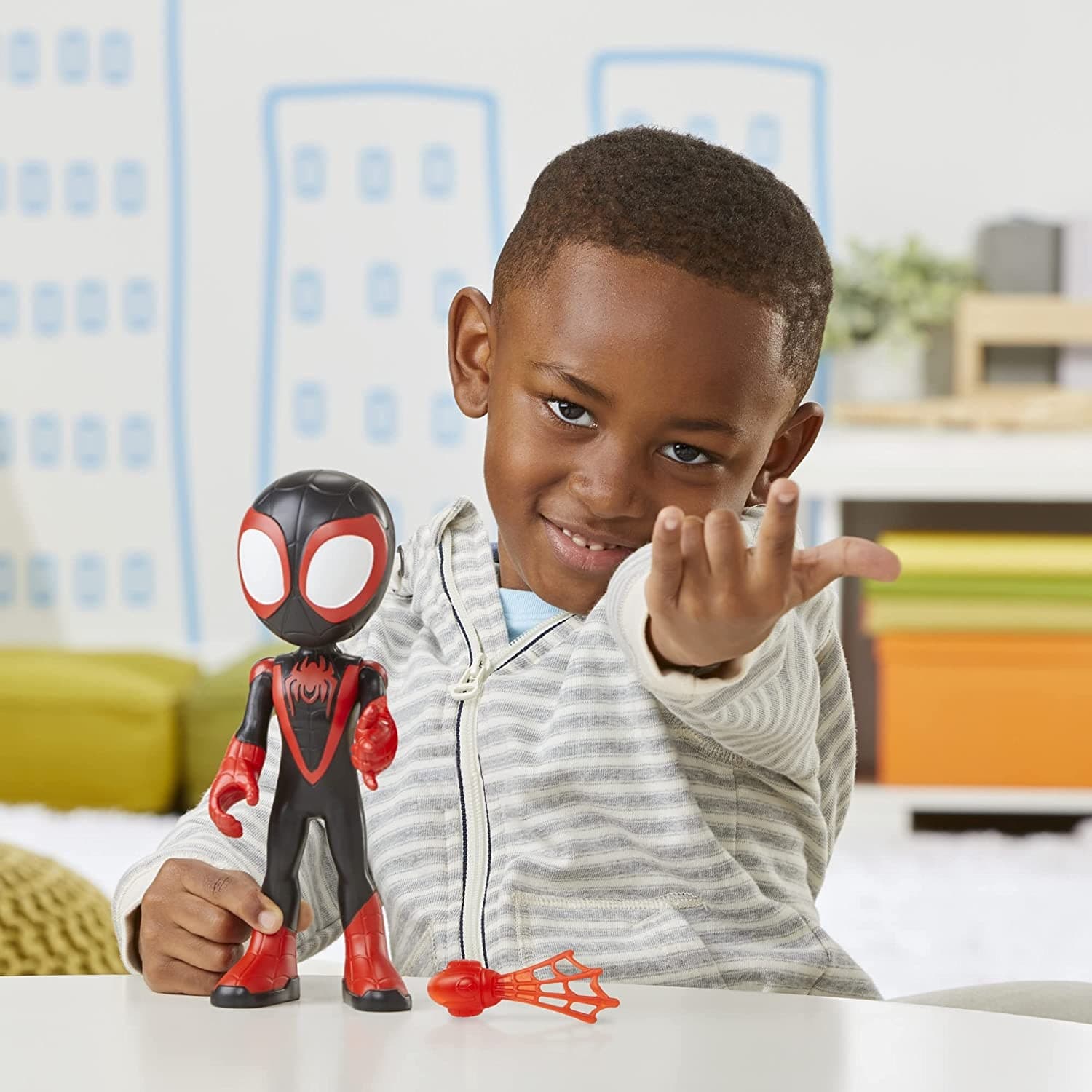 Marvel Spidey e I Suoi Fantastici Amici - Supersized Miles Morales 22,5 cm in Personaggi d'azione Centro Bimbo - Siderno, commercioVirtuoso.it