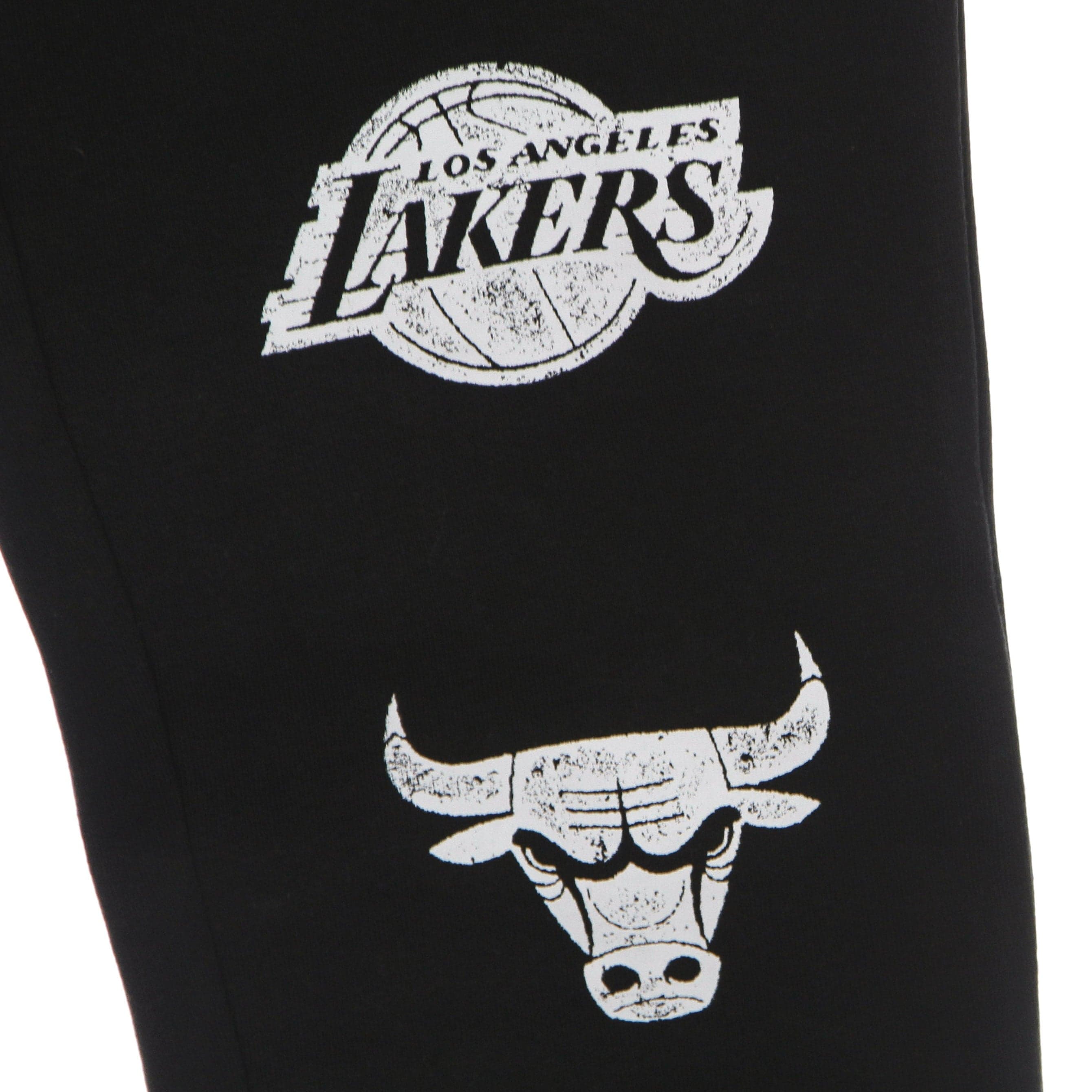NEW ERA Pantalone Tuta Felpato Uomo Nba Multi Team Logo Jogger Black da uomo in Pantaloni sportivi Drestige - Casamassima, commercioVirtuoso.it