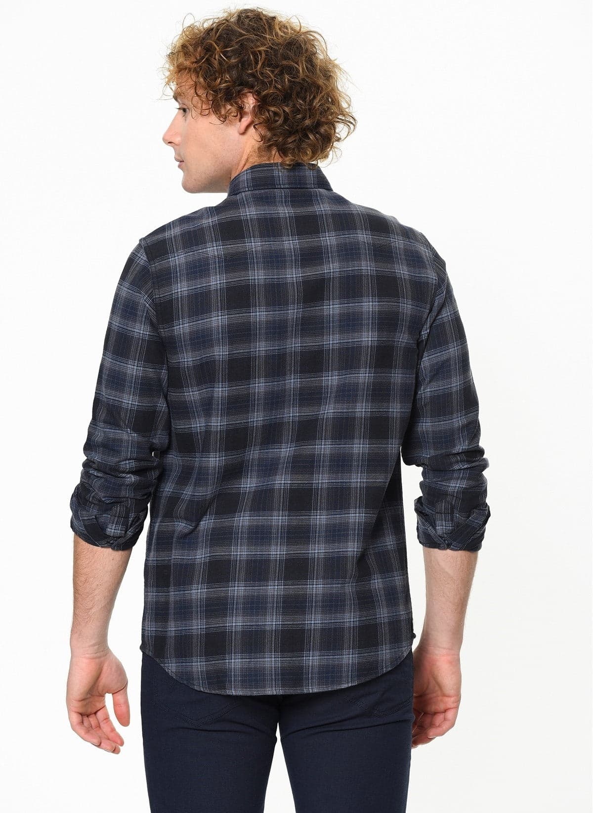 Lee Camicia Rider Uomo a maniche lunghe Blu L856ZDKD in Camicie casual Scontolo.net - Potenza, commercioVirtuoso.it