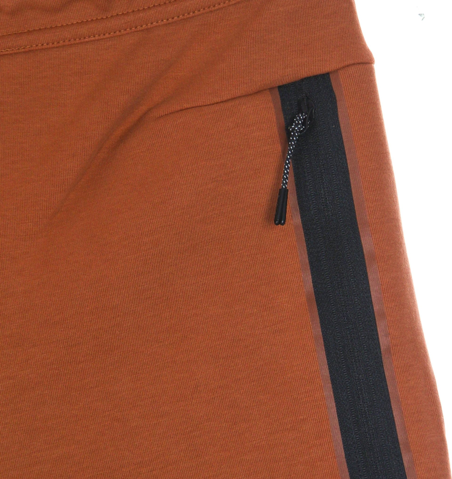Nike Pantalone Tuta Leggero Uomo Sportswear Tech Fleece Pant Burnt Sunrise/light Bone/black da uomo in Pantaloni sportivi Drestige - Casamassima, commercioVirtuoso.it