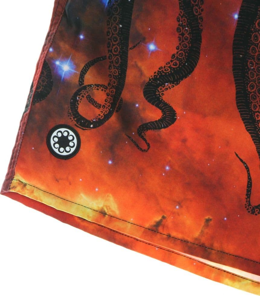 OCTOPUS Costume Bermuda Uomo Galaxy Boardshort Black da uomo in Pantaloncini e calzoncini Drestige - Casamassima, commercioVirtuoso.it