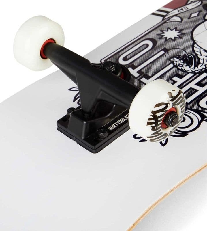 Skateboard GHETTOBLASTER SKULL MULTI  8.25" in Skateboard 3A Moda Mare Sport - Bellaria Igea Marina, commercioVirtuoso.it