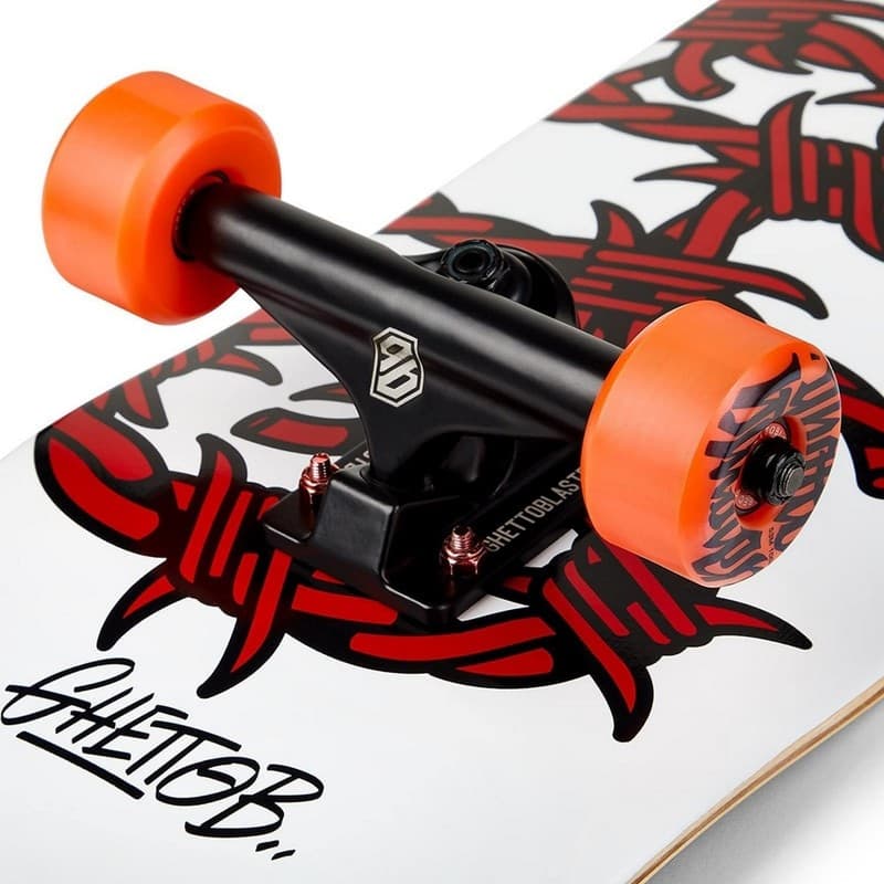 Skateboard GHETTOBLASTER BARDED WIRE RED   8.25" in Skateboard 3A Moda Mare Sport - Bellaria Igea Marina, commercioVirtuoso.it