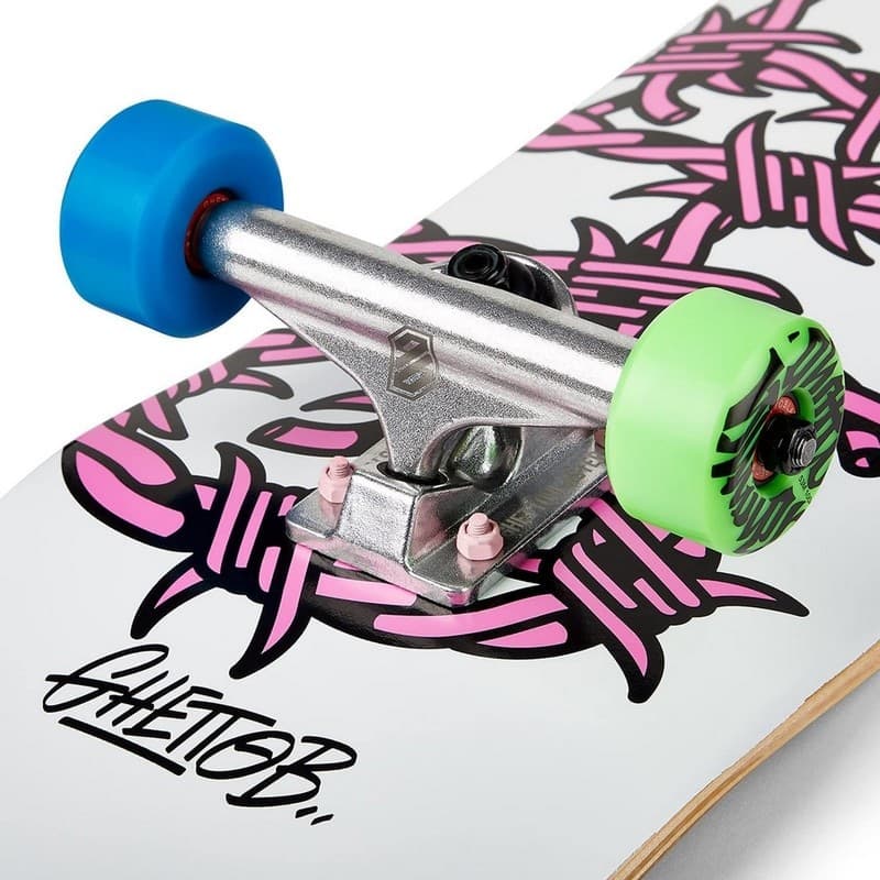 Skateboard GHETTOBLASTER BARDED WIRE PINK  8.125" in Skateboard 3A Moda Mare Sport - Bellaria Igea Marina, commercioVirtuoso.it