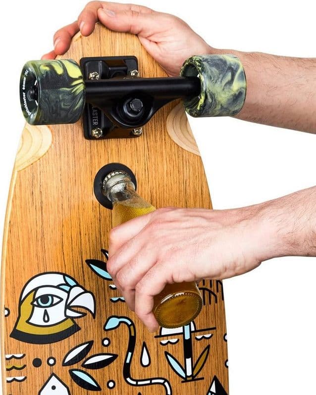 Cruiser Skateboard GHETTOBLASTER CRUISER GEROGLIFIC  FISH TAIL TEAK  33" 9.5" in Skateboard 3A Moda Mare Sport - Bellaria Igea Marina, commercioVirtuoso.it