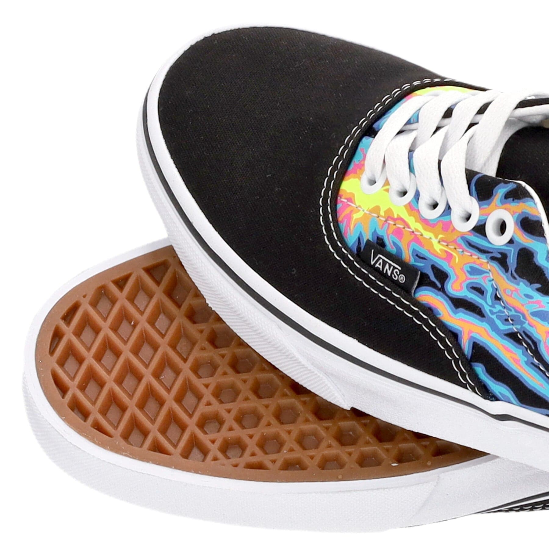 VANS Scarpa Bassa Uomo Era (electric Flame) Black/true White da uomo in Sneaker casual Drestige - Casamassima, commercioVirtuoso.it