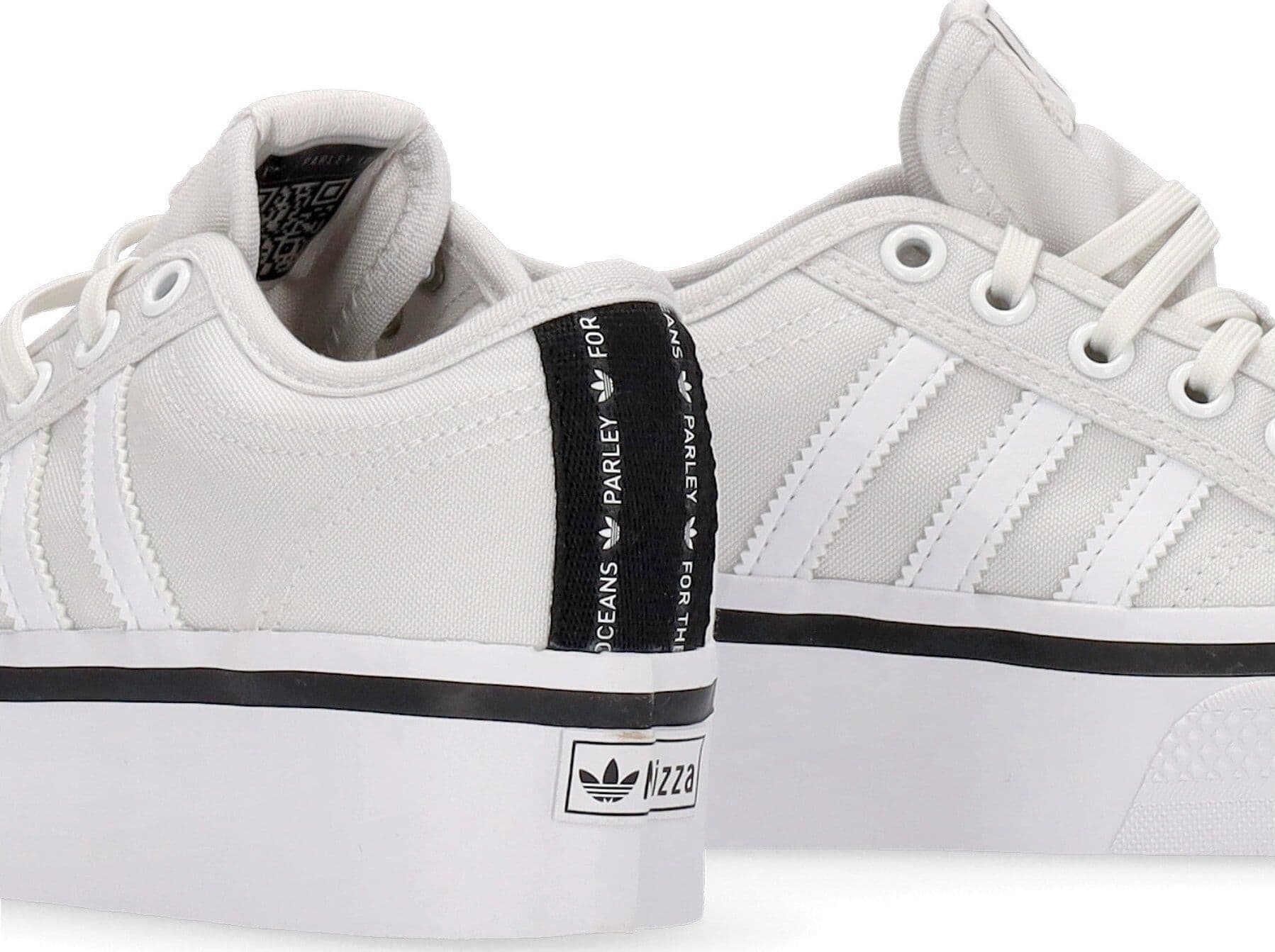 Adidas Scarpa Bassa Donna Nizza Platform W X Parley Cloud White/cloud White/core Black da donna in Sneaker casual Drestige - Casamassima, commercioVirtuoso.it