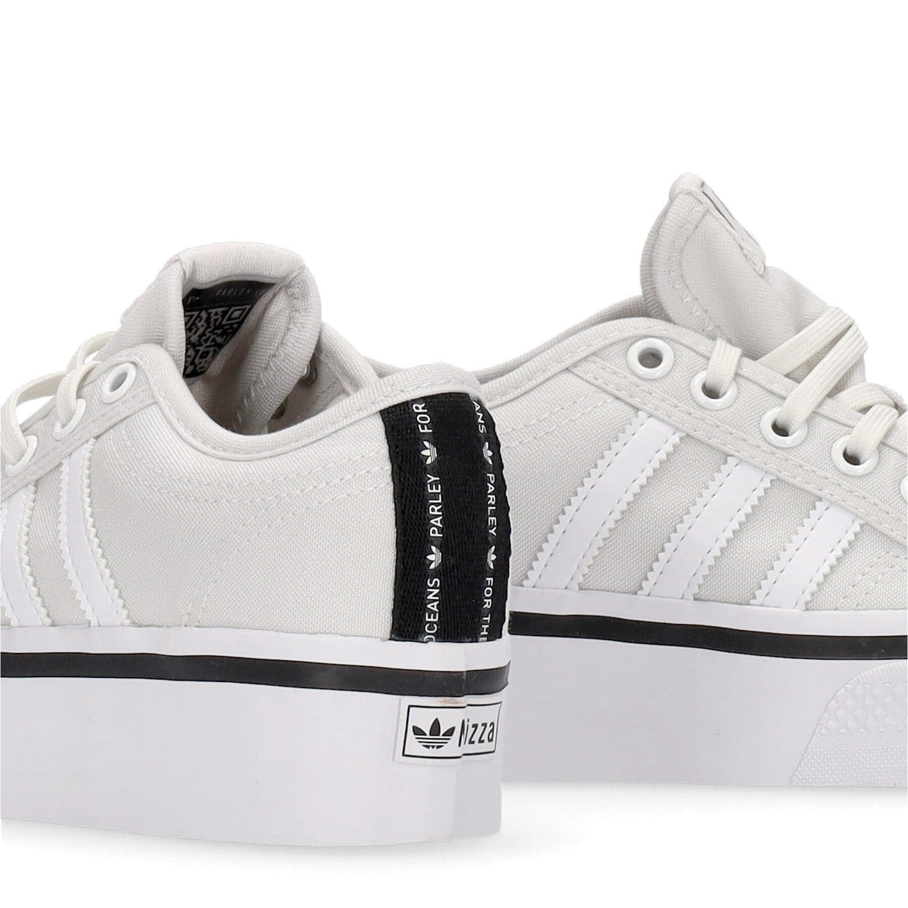 Adidas Scarpa Bassa Donna Nizza Platform W X Parley Cloud White/cloud White/core Black da donna in Sneaker casual Drestige - Casamassima, commercioVirtuoso.it